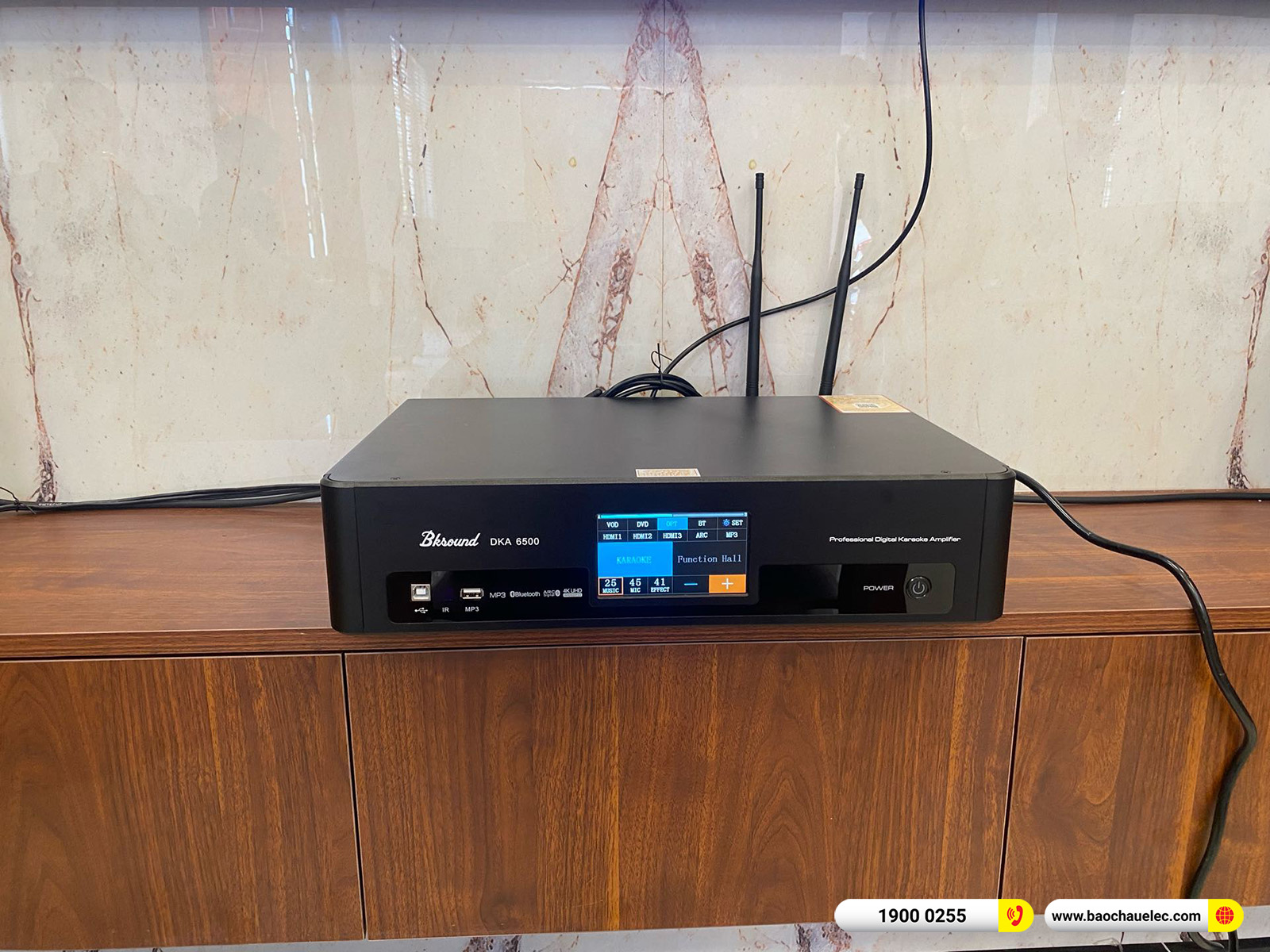 Lắp đặt d&agrave;n karaoke JBL hơn 26tr cho anh Hiện tại Nam Định 