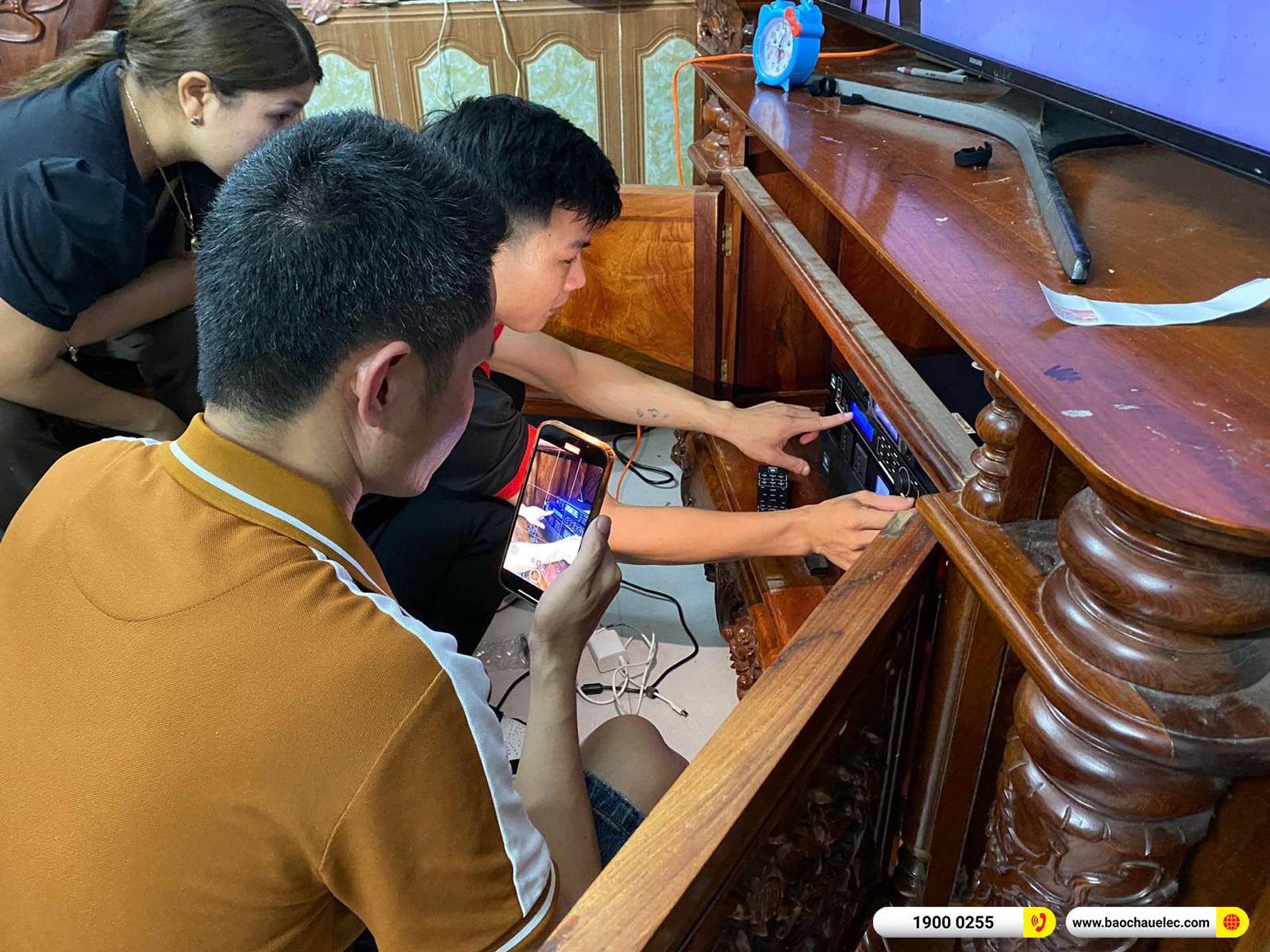 Lắp đặt d&agrave;n karaoke RCF gần 83tr cho anh Ph&uacute;c tại Hưng Y&ecirc;n