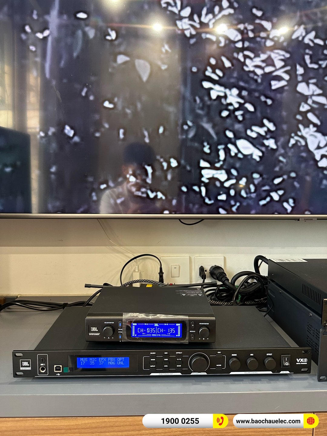 Lắp đặt d&agrave;n karaoke RCF hơn 72tr cho anh T&acirc;n tại H&agrave; Nội