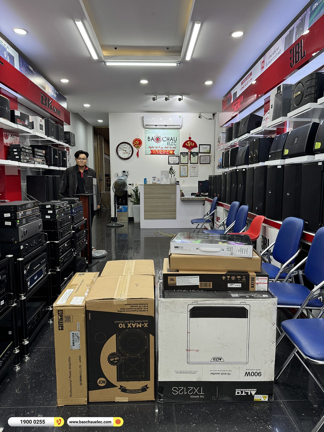 Lắp đặt d&agrave;n karaoke RCF hơn 61tr cho anh Vi&ecirc;n tại Quảng Nam