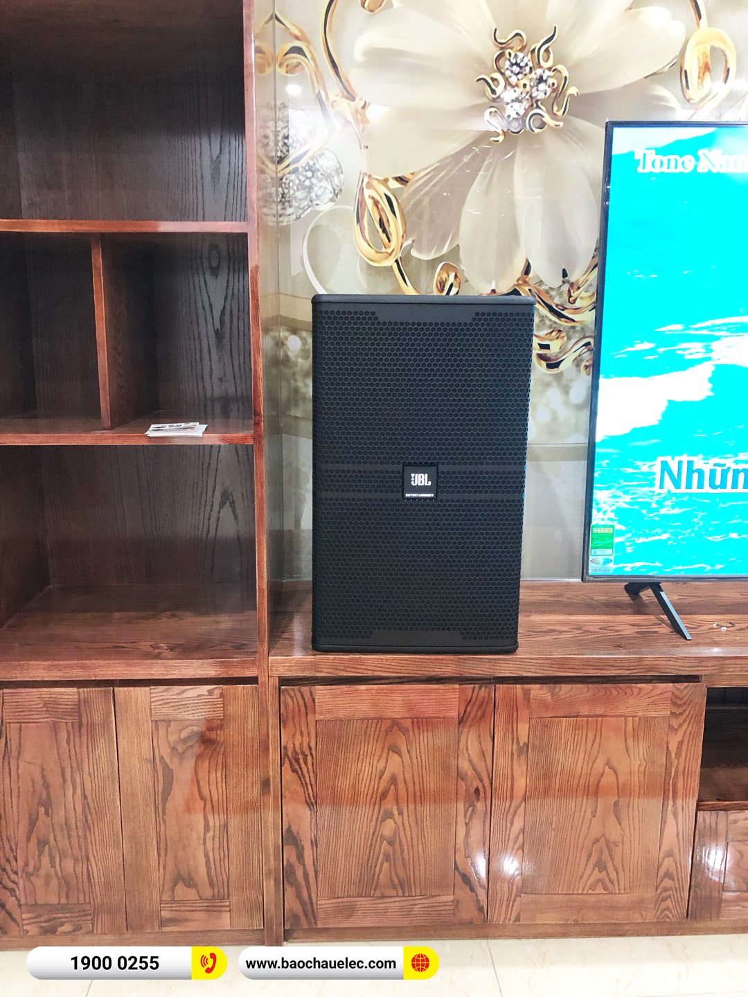 Lắp đặt dàn karaoke JBL hơn 83tr cho chị Loan tại Hà Nội (JBL KP4015 G2, JBL V10, JBL VX8, JBL VM300)