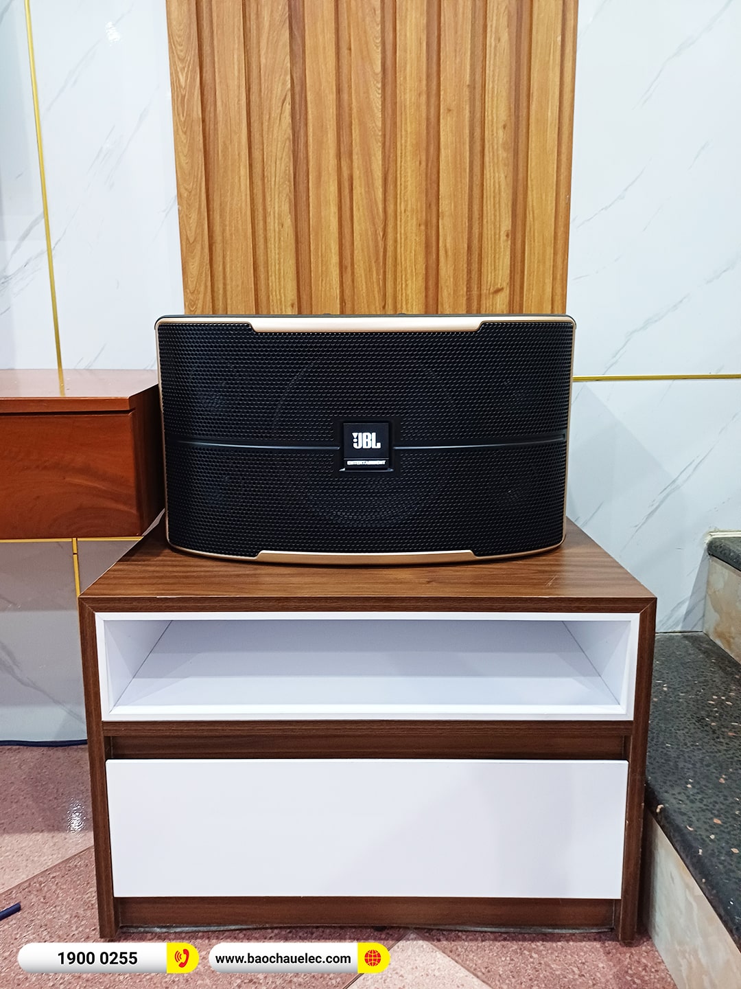 Lắp đặt d&agrave;n karaoke JBL gần 32tr cho chị Phương tại Đ&agrave; Nẵng