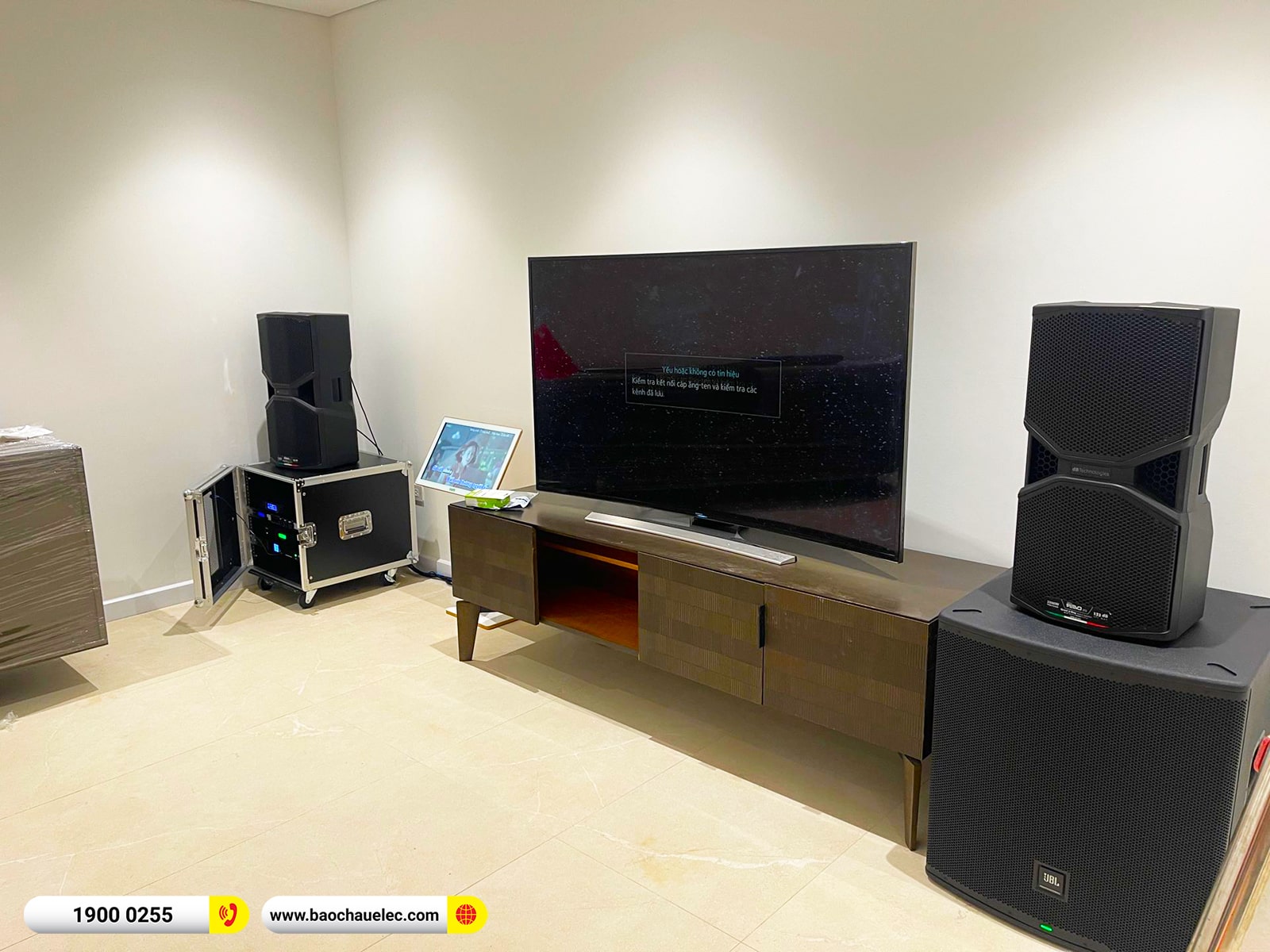 Lắp đặt d&agrave;n karaoke dBTechnologies cho chị Phương tại H&agrave; Nội 