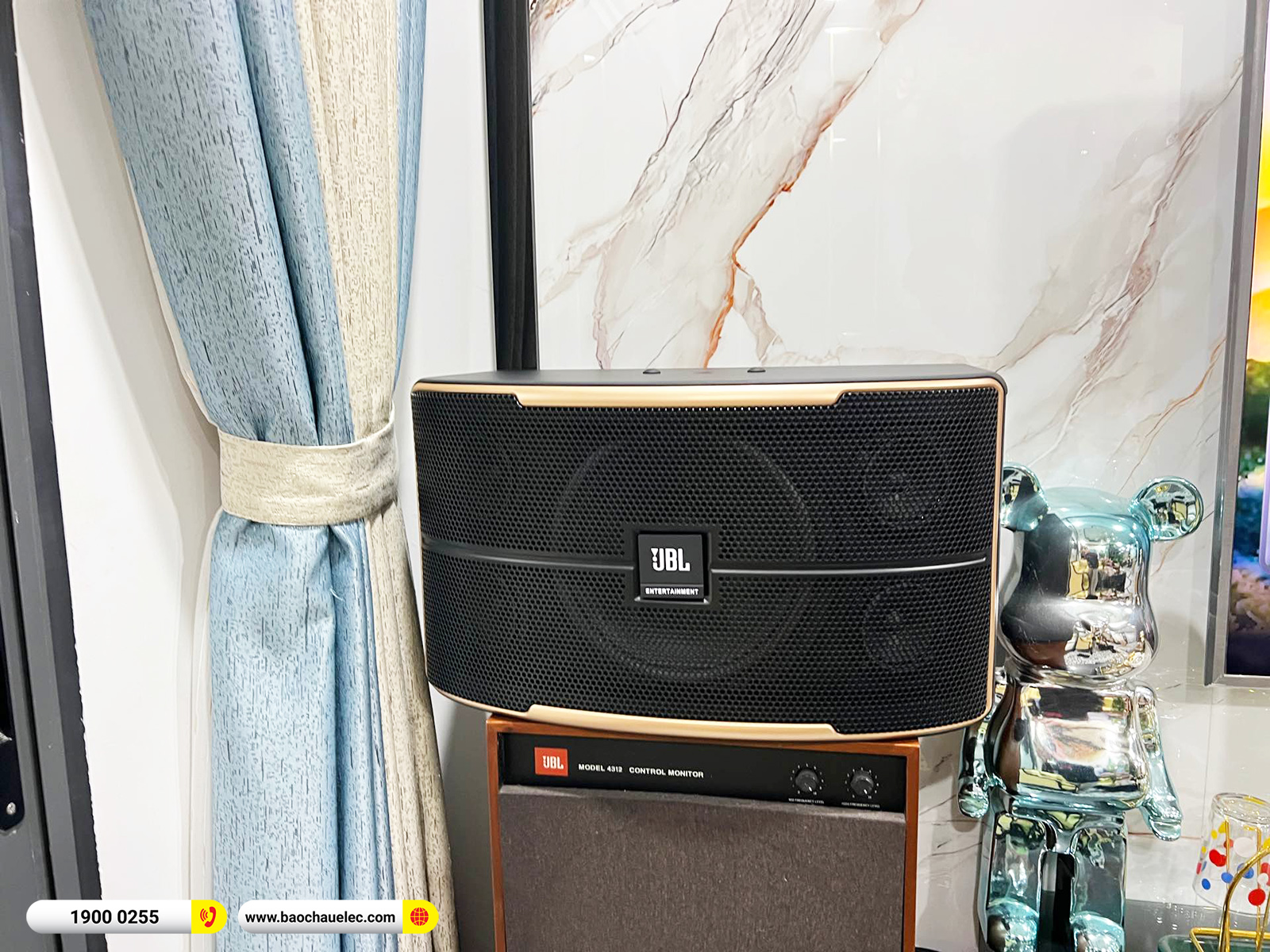 Lắp đặt d&agrave;n karaoke JBL hơn 38tr cho chị Thanh tại H&agrave; Nội