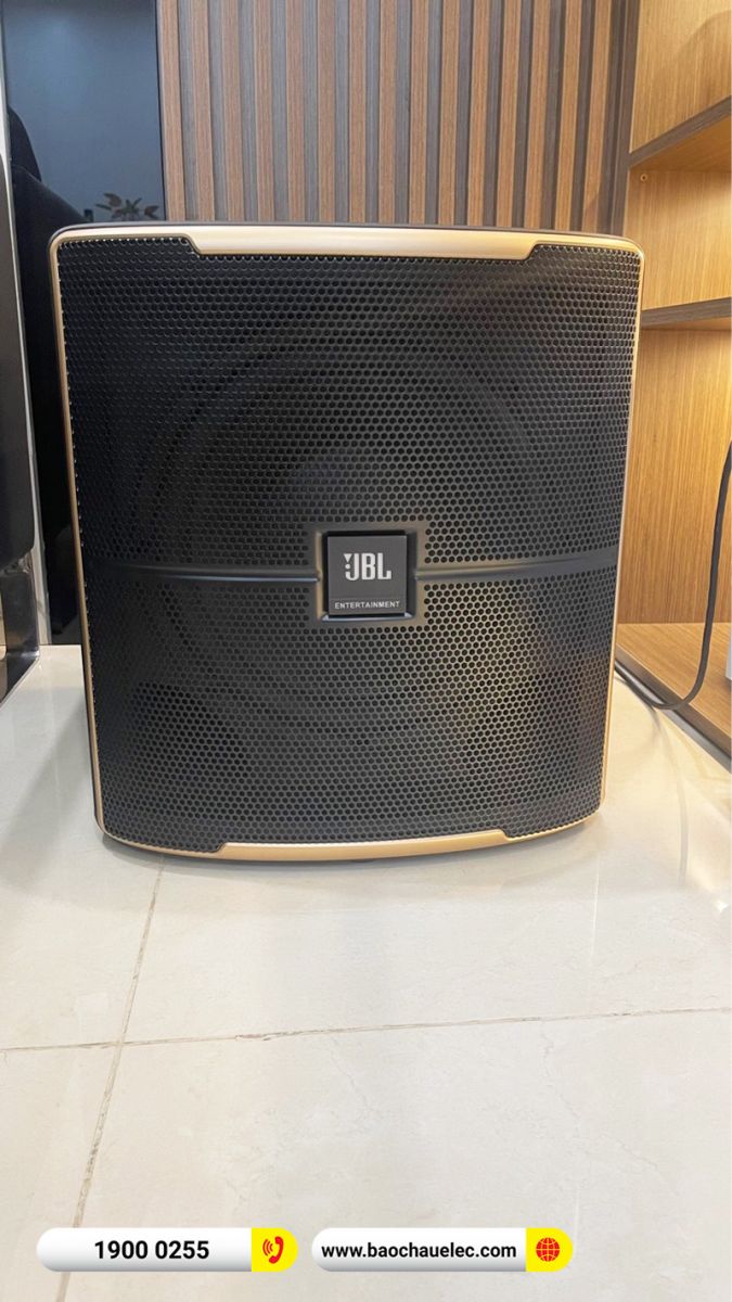 Lắp đặt d&agrave;n karaoke RCF gần 74tr cho chị Thủy tại H&agrave; Nội (RCF EMAX 3110 MK2, Xli2500, JBL VX8, Pasion 12SP, VM300)