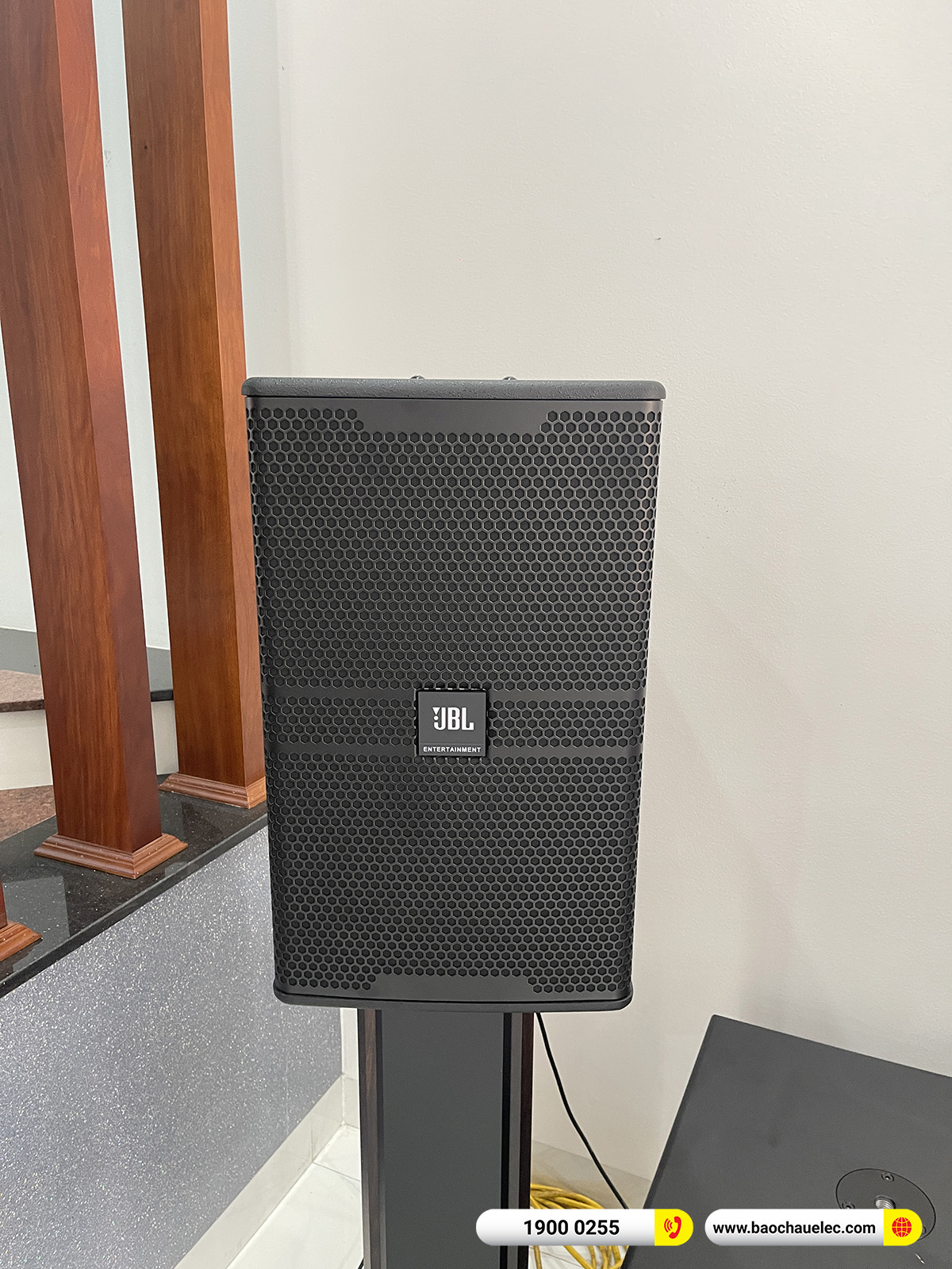 Lắp đặt d&agrave;n karaoke JBL hơn 90tr cho ch&uacute; H&ugrave;ng tại Ph&uacute; Thọ 