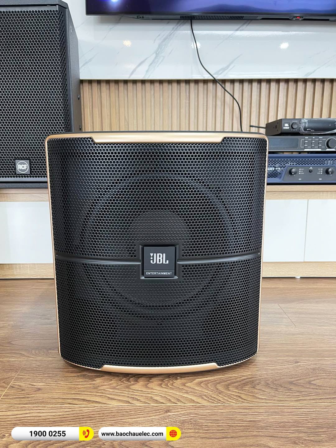 Lắp đặt dàn karaoke RCF hơn 70tr cho chú Phúc tại Hà Nội
