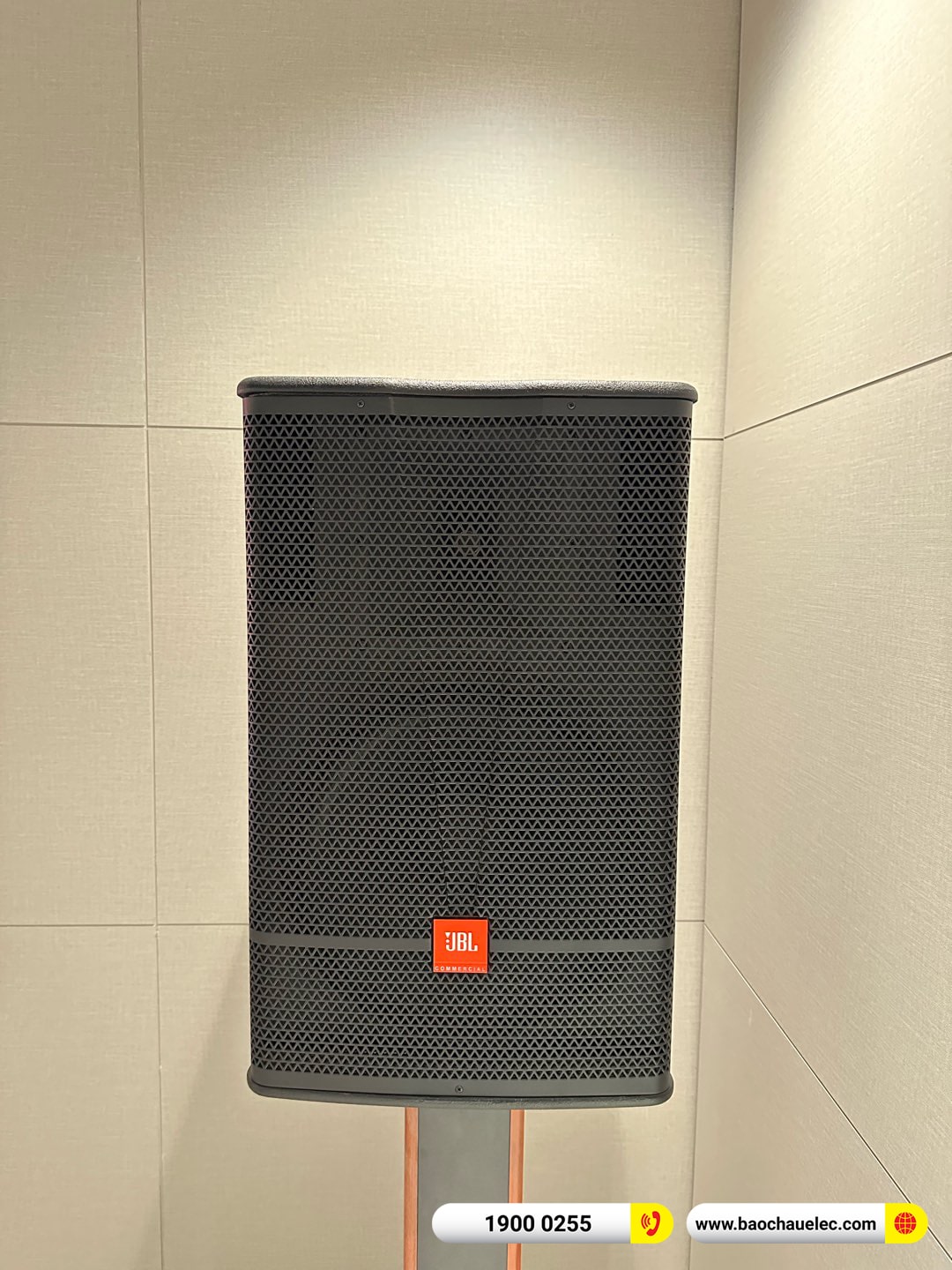 Lắp đặt d&agrave;n karaoke JBL gần 107tr cho c&ocirc; Tuyết tại H&agrave; Nội
