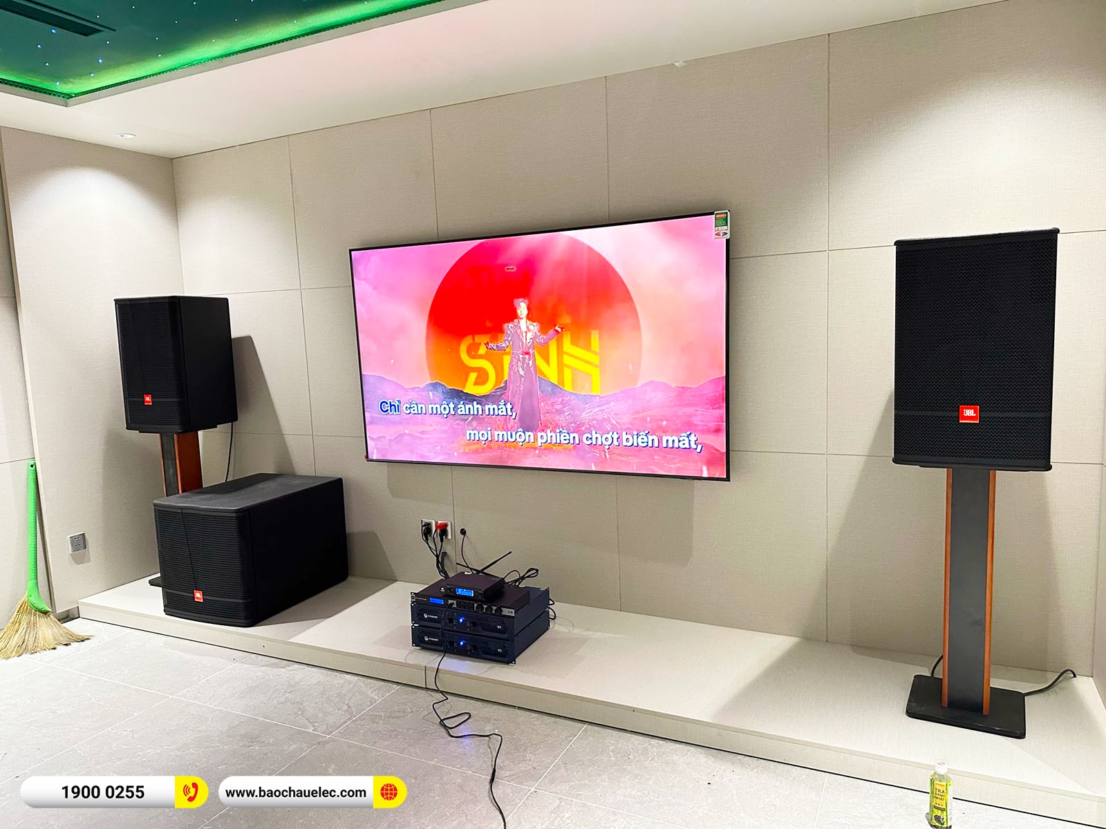 Lắp đặt d&agrave;n karaoke JBL gần 107tr cho c&ocirc; Tuyết tại H&agrave; Nội