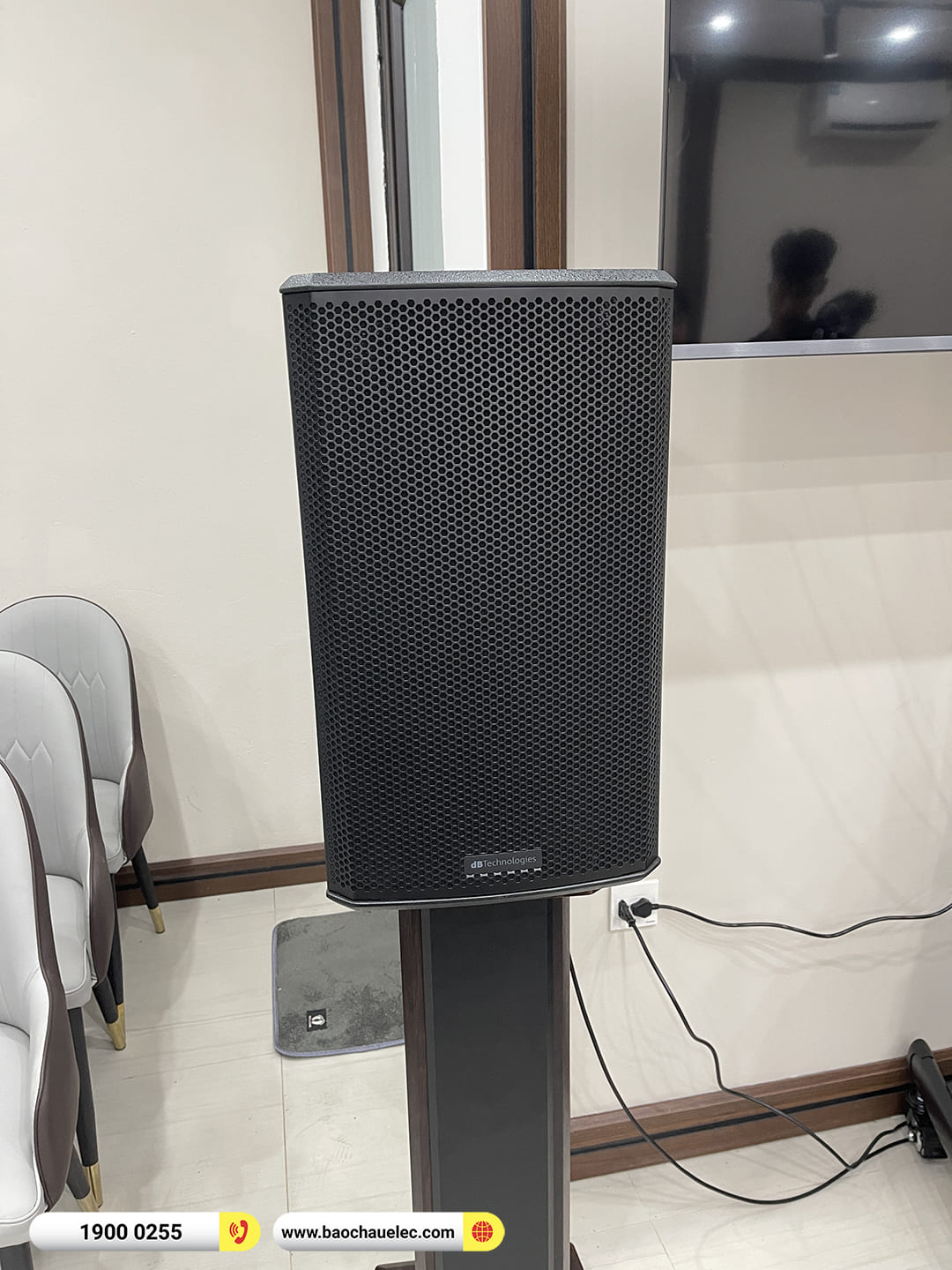 Lắp đặt d&agrave;n karaoke dBTechnologies hơn 70tr cho Nh&agrave; h&agrave;ng Ph&uacute;c Tiểu Ch&eacute;n tại H&agrave; Nội 