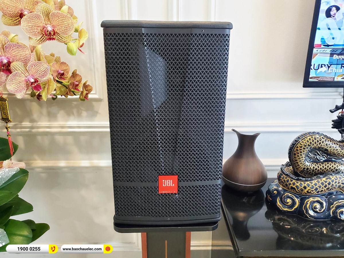 Lắp đặt d&agrave;n karaoke JBL hơn 33tr cho b&aacute;c B&igrave;nh tại H&agrave; Nội (JBL CV1070, BKSound DKA 6500)