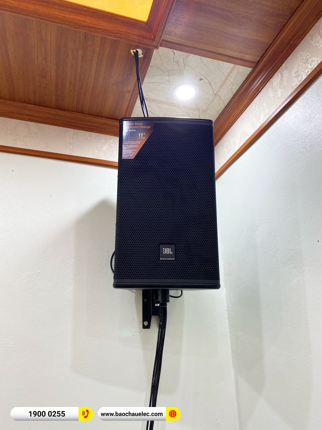 Lắp đặt d&agrave;n karaoke JBL gần 93tr cho anh Hải tại Nam Định (JBL MTS12, CA-J802, KX180A, A120P, JBL VM200)