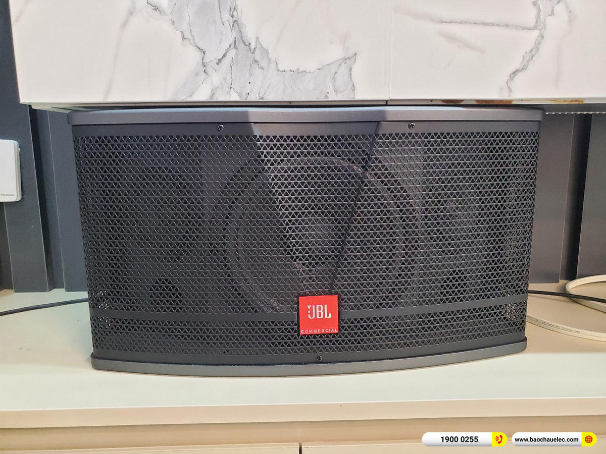 Lắp đặt d&agrave;n karaoke JBL hơn 35tr cho anh Ho&agrave;ng tại H&agrave; Nội (JBL CV1852T, BIK BDA-X33, JBL A100P, JBL VM300)