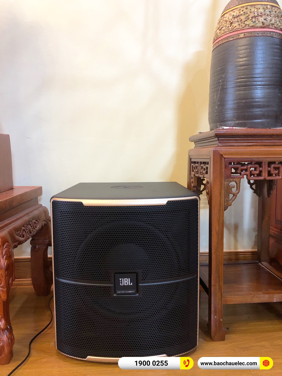 Lắp đặt d&agrave;n karaoke JBL hơn 98tr cho anh Hu&acirc;n tại H&agrave; Nội (JBL KP4012 G2, VX8, VX10, JBL V8, 12SP, VM300)