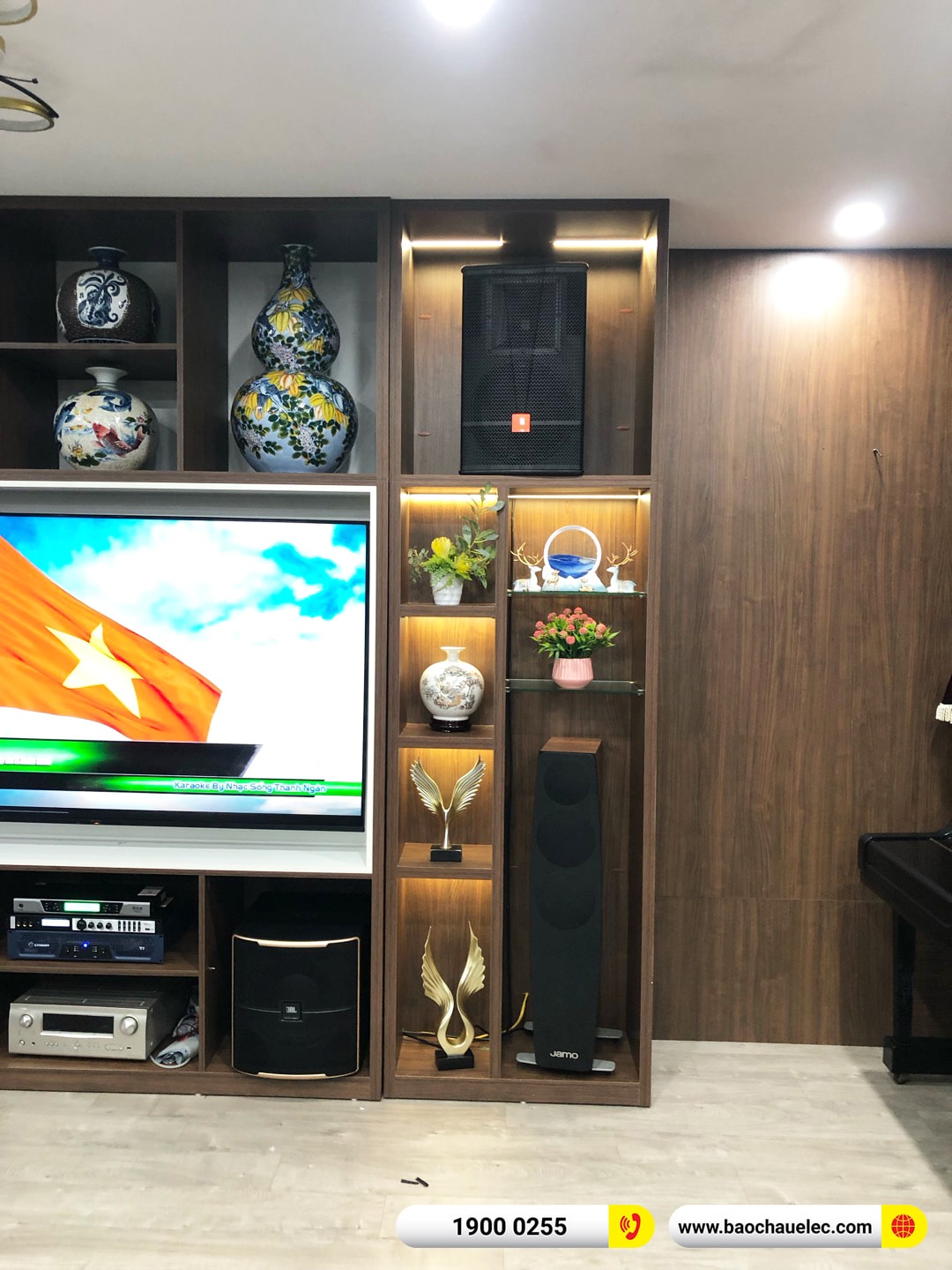 Lắp đặt d&agrave;n karaoke JBL hơn 62tr cho anh H&ugrave;ng tại H&agrave; Nội (JBL CV1070, Crown T7, X6 Luxury, A120P, UGX12) 