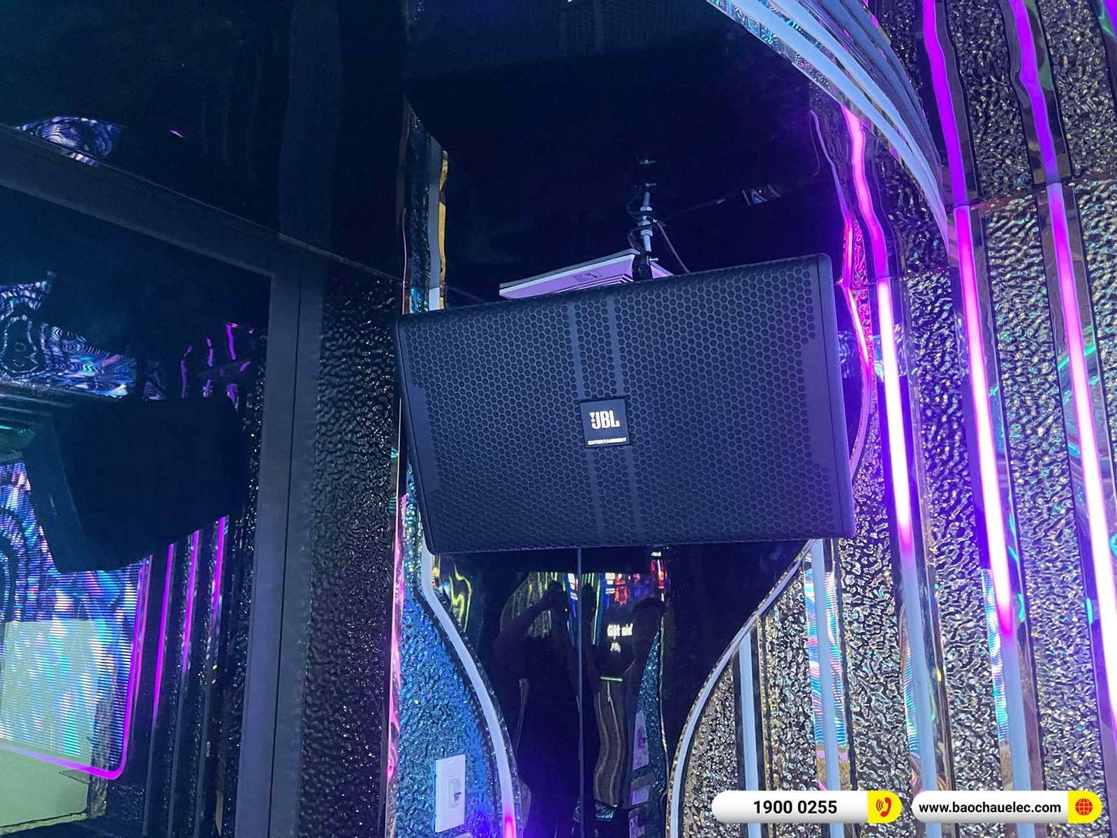Lắp đặt d&agrave;n karaoke JBL hơn 173tr cho anh Huy tại H&agrave; Nội 