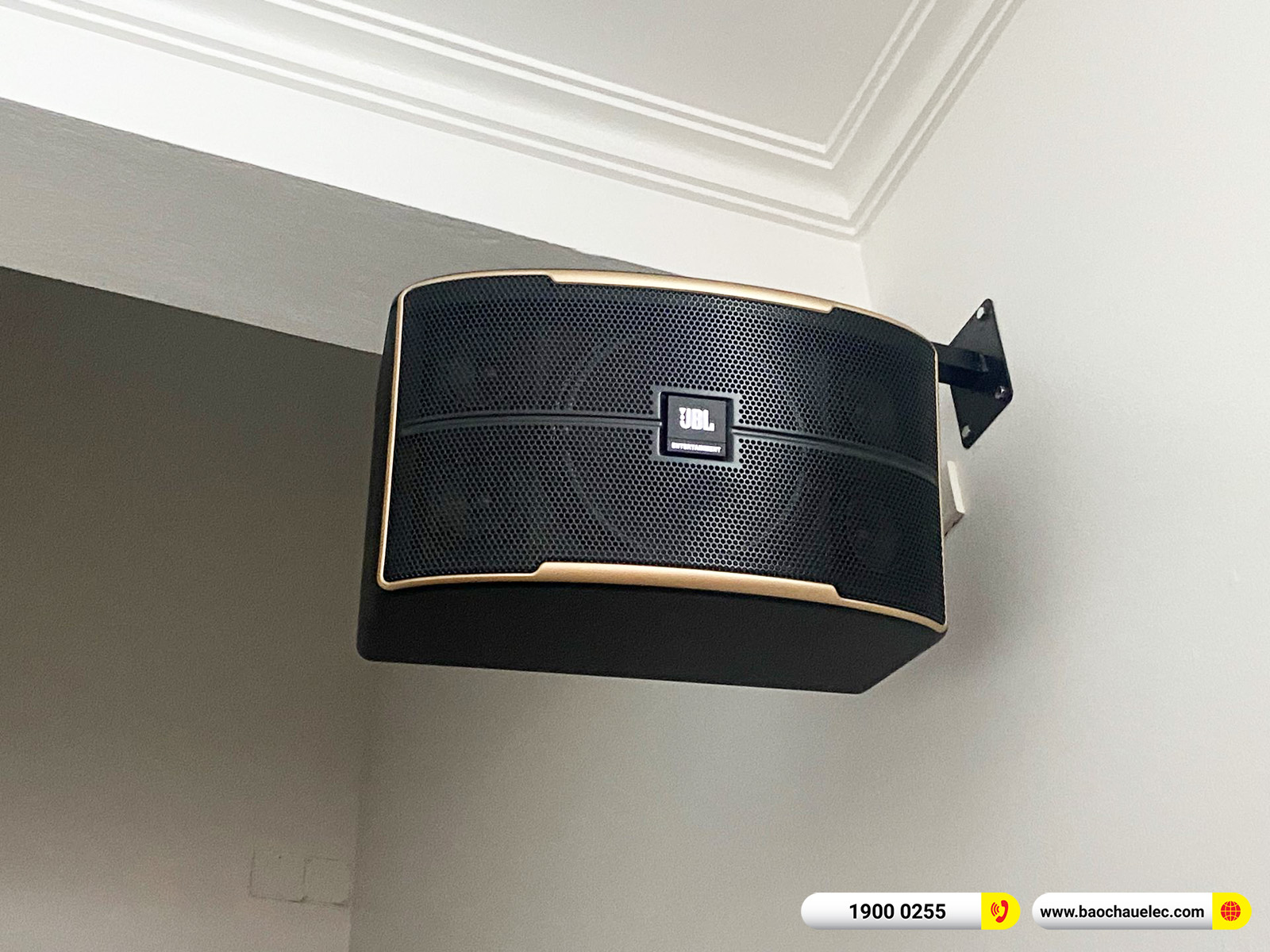 Lắp đặt d&agrave;n karaoke JBL hơn 28tr cho anh Minh tại Quảng Ninh (JBL Pasion 10, BKSound DKA 8500, SW612MK II) 