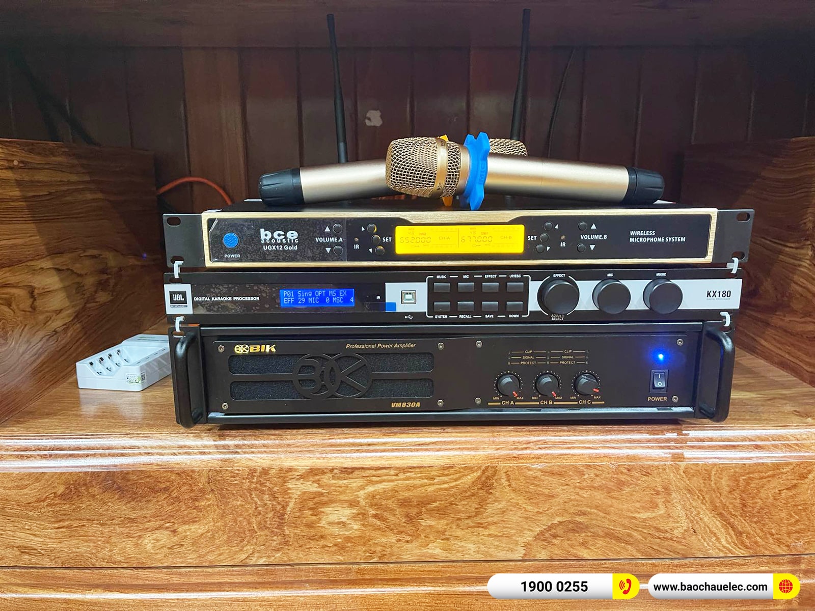 Lắp đặt d&agrave;n karaoke JBL hơn 70tr cho anh Minh tại H&agrave; Nội (JBL KP4015 G2, VM830A, KX180A, W66 Plus, UGX12 Gold) 