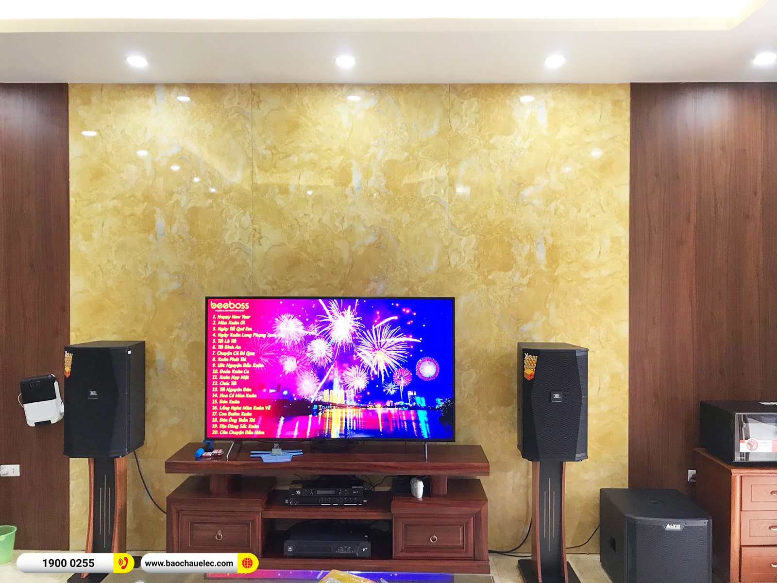 Lắp đặt d&agrave;n karaoke JBL hơn 81tr cho anh Ph&aacute;n tại Nam Định (JBL XS12, JBL V10, JBL VX8, Alto TS12S)