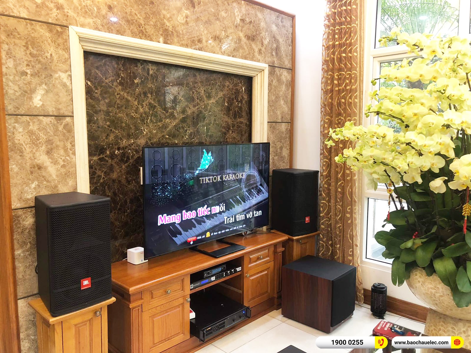 Lắp đặt d&agrave;n karaoke JBL hơn 53tr cho anh Thịnh tại H&agrave; Nội (JBL CV1070, VM620A, KX180A, A120P, JBL VM200)