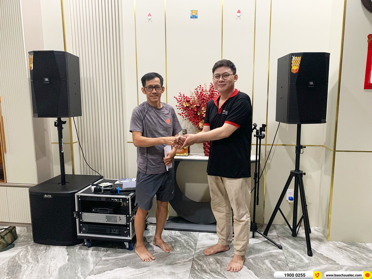 Lắp đặt d&agrave;n karaoke JBL gần 97tr cho anh Luận ở TPHCM