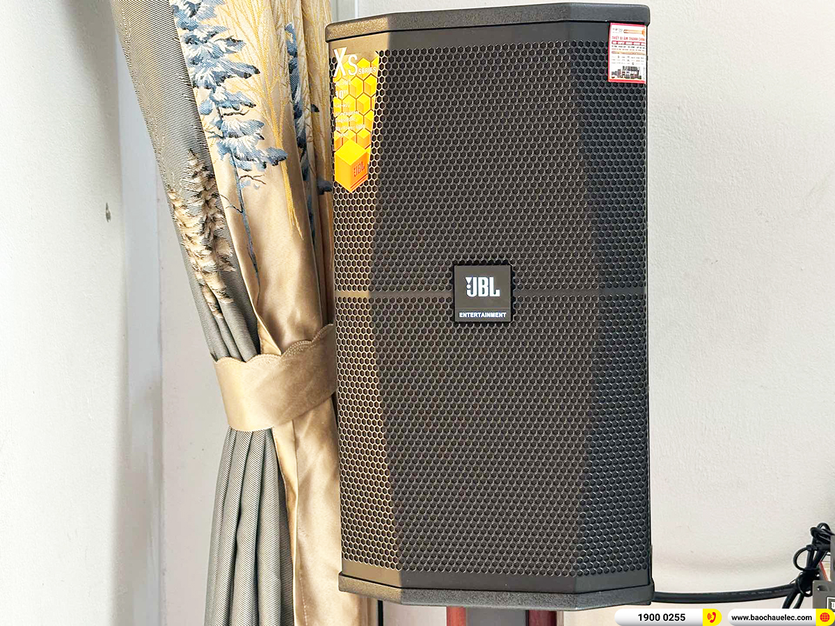 Lắp đặt d&agrave;n karaoke JBL gần 183tr cho anh Qu&acirc;n ở TPHCM