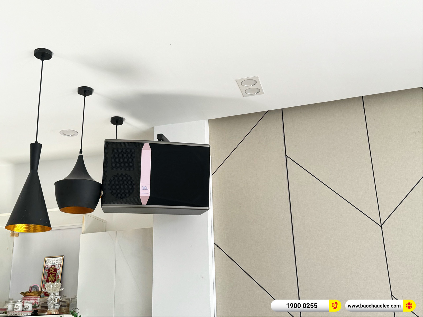 Lắp đặt d&agrave;n karaoke JBL hơn 22tr cho c&ocirc; Oanh tại Đ&agrave; Nẵng