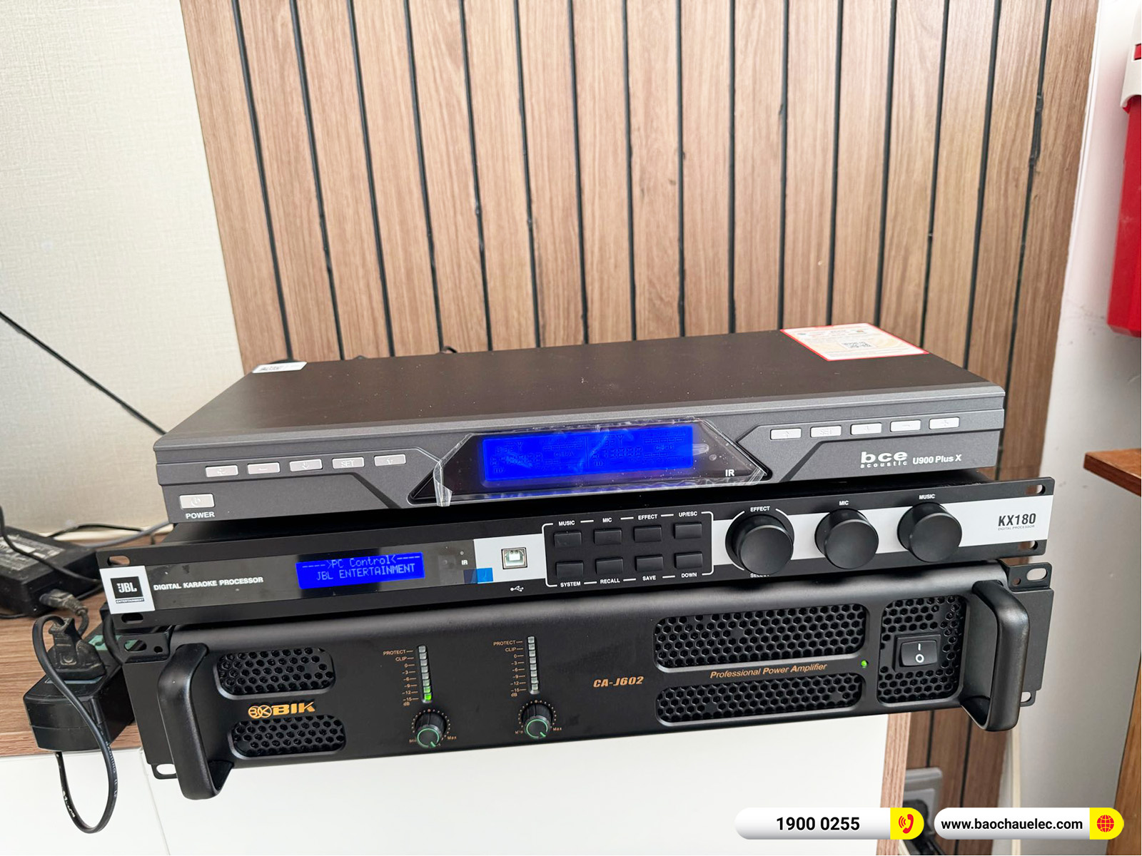 Lắp đặt d&agrave;n karaoke JBL hơn 22tr cho c&ocirc; Oanh tại Đ&agrave; Nẵng