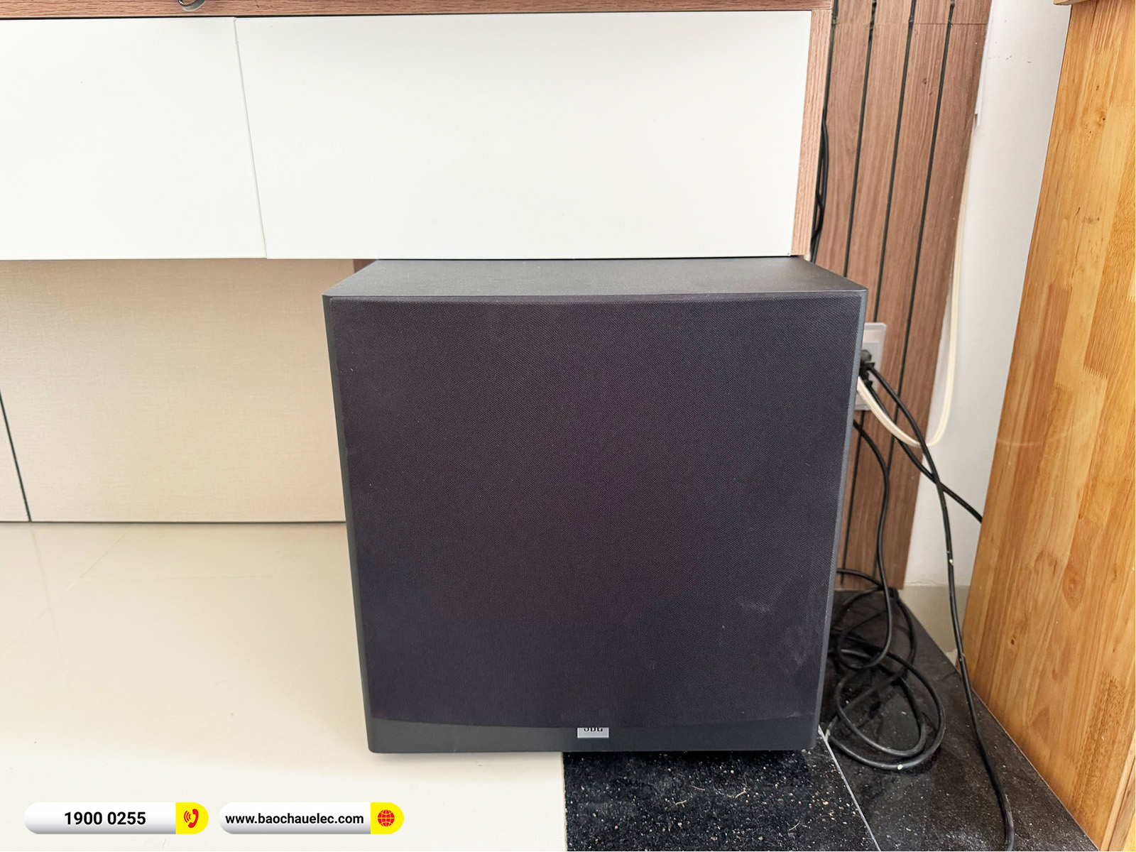 Lắp đặt d&agrave;n karaoke JBL hơn 22tr cho c&ocirc; Oanh tại Đ&agrave; Nẵng