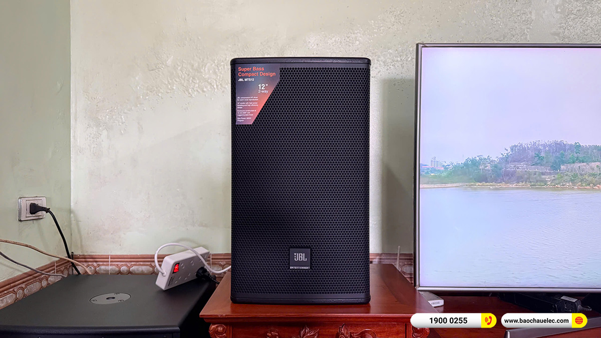 Lắp đặt dàn karaoke JBL hơn 79tr cho cô Tiến tại Hưng Yên