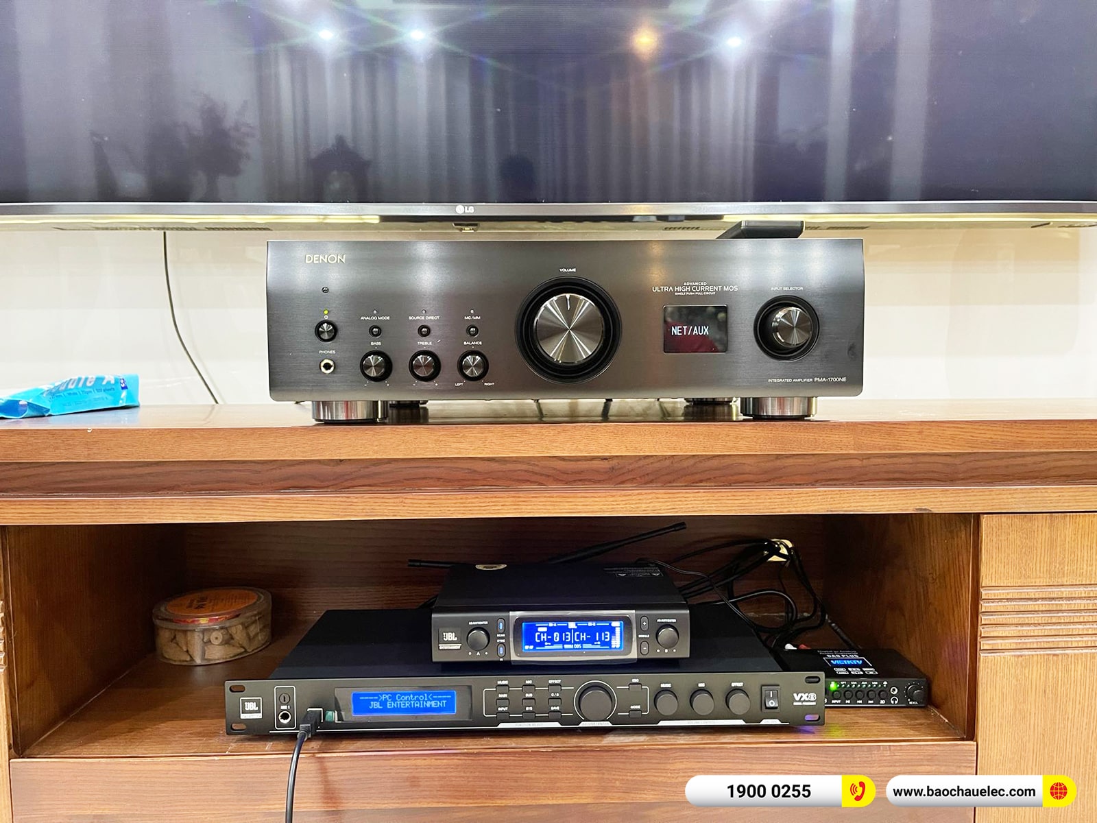 Lắp đặt d&agrave;n karaoke, nghe nhạc JBL hơn 96tr cho anh Ho&agrave;ng tại Hải Ph&ograve;ng (JBL Studio 698, PMA 1700NE, JBL VX8, VM300) 