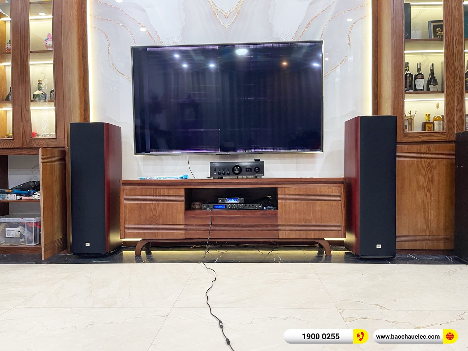 Lắp đặt d&agrave;n karaoke, nghe nhạc JBL hơn 96tr cho anh Ho&agrave;ng tại Hải Ph&ograve;ng (JBL Studio 698, PMA 1700NE, JBL VX8, VM300) 