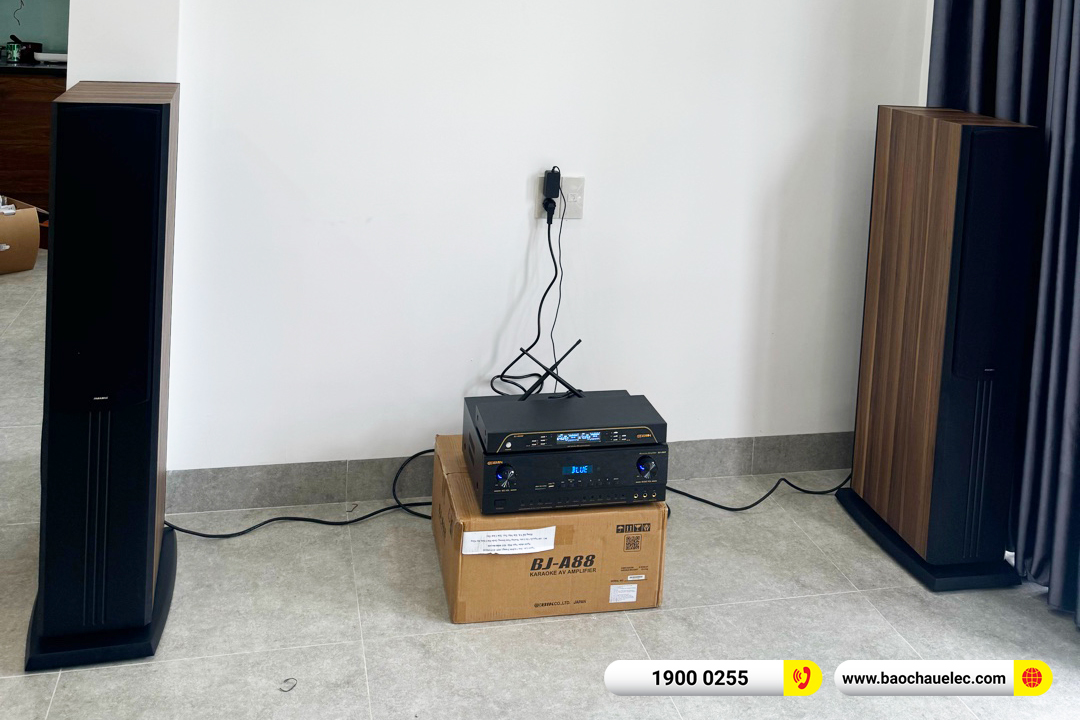 Lắp đặt d&agrave;n karaoke, nghe nhạc Paramax hơn 22tr cho anh Li&ecirc;n tại Huế 