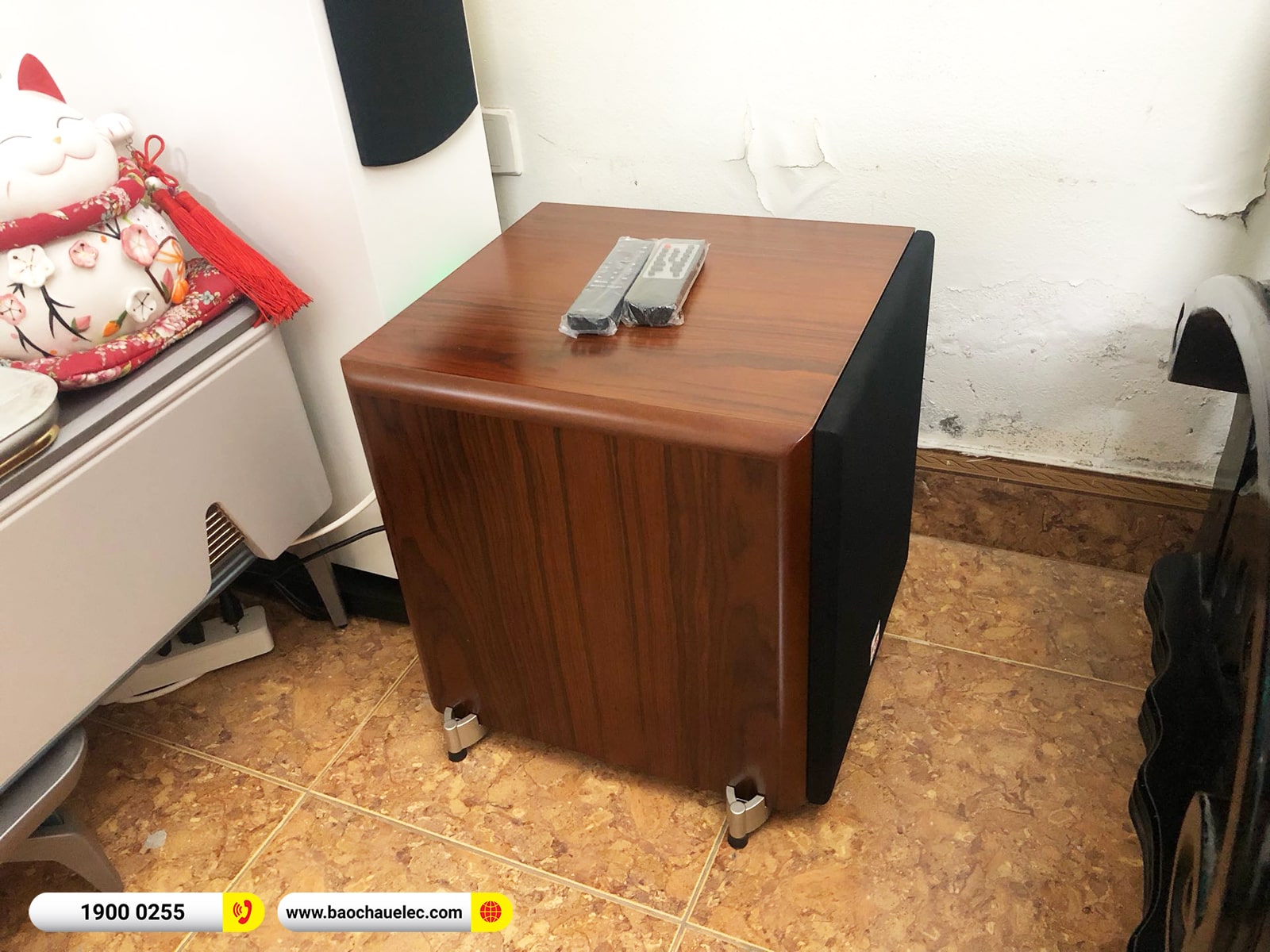 Lắp đặt d&agrave;n karaoke, nghe nhạc hơn 26tr cho anh Tuấn tại H&agrave; Nội (Paramax D88 Luxury, BKSound DKA 5500, SW512C) 
