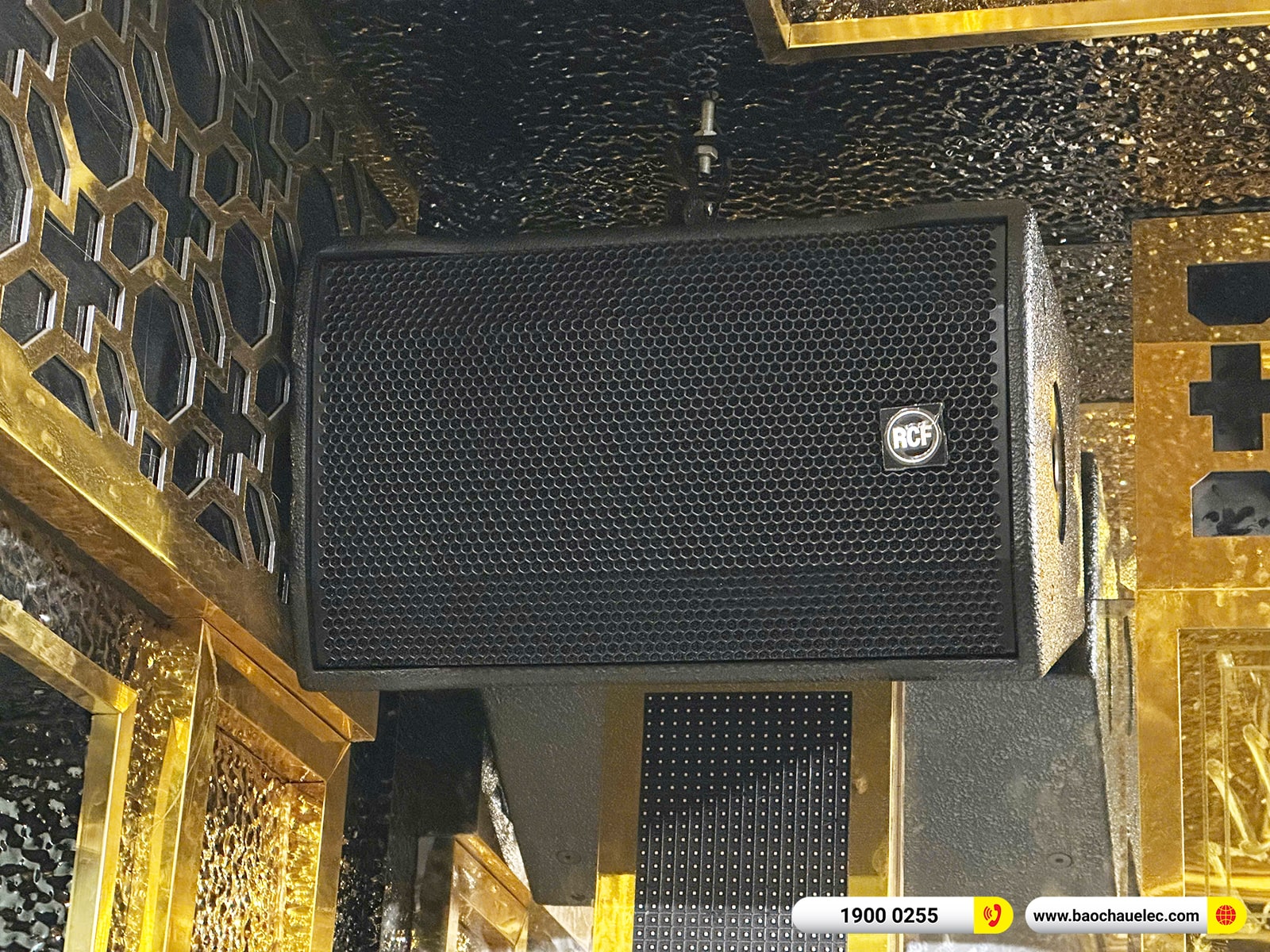 Lắp đặt d&agrave;n karaoke RCF hơn 112tr cho anh Hoan tại H&agrave; Nội 