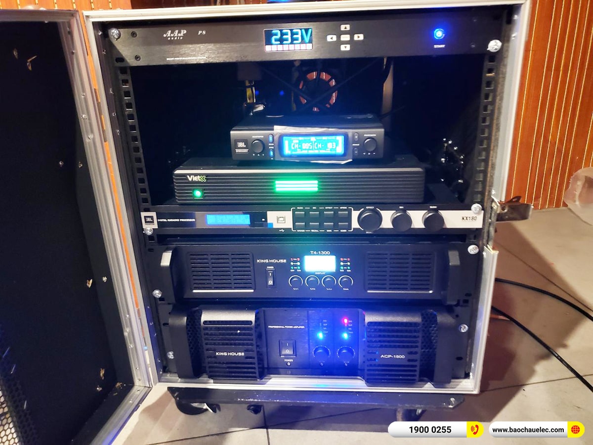 Lắp đặt d&agrave;n karaoke RCF hơn 230tr cho biệt thự anh Th&ocirc;ng tại Vĩnh Ph&uacute;c (RCF CMAX 4112, King House T4-1300, ACP-1800,&hellip;)