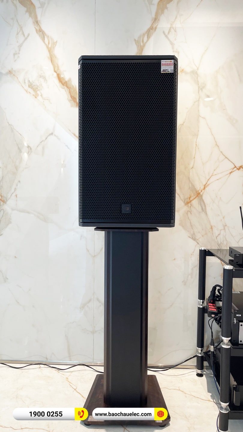 Lắp đặt d&agrave;n karaoke RCF hơn 240tr cho ch&uacute; Sơn tại H&agrave; Nội