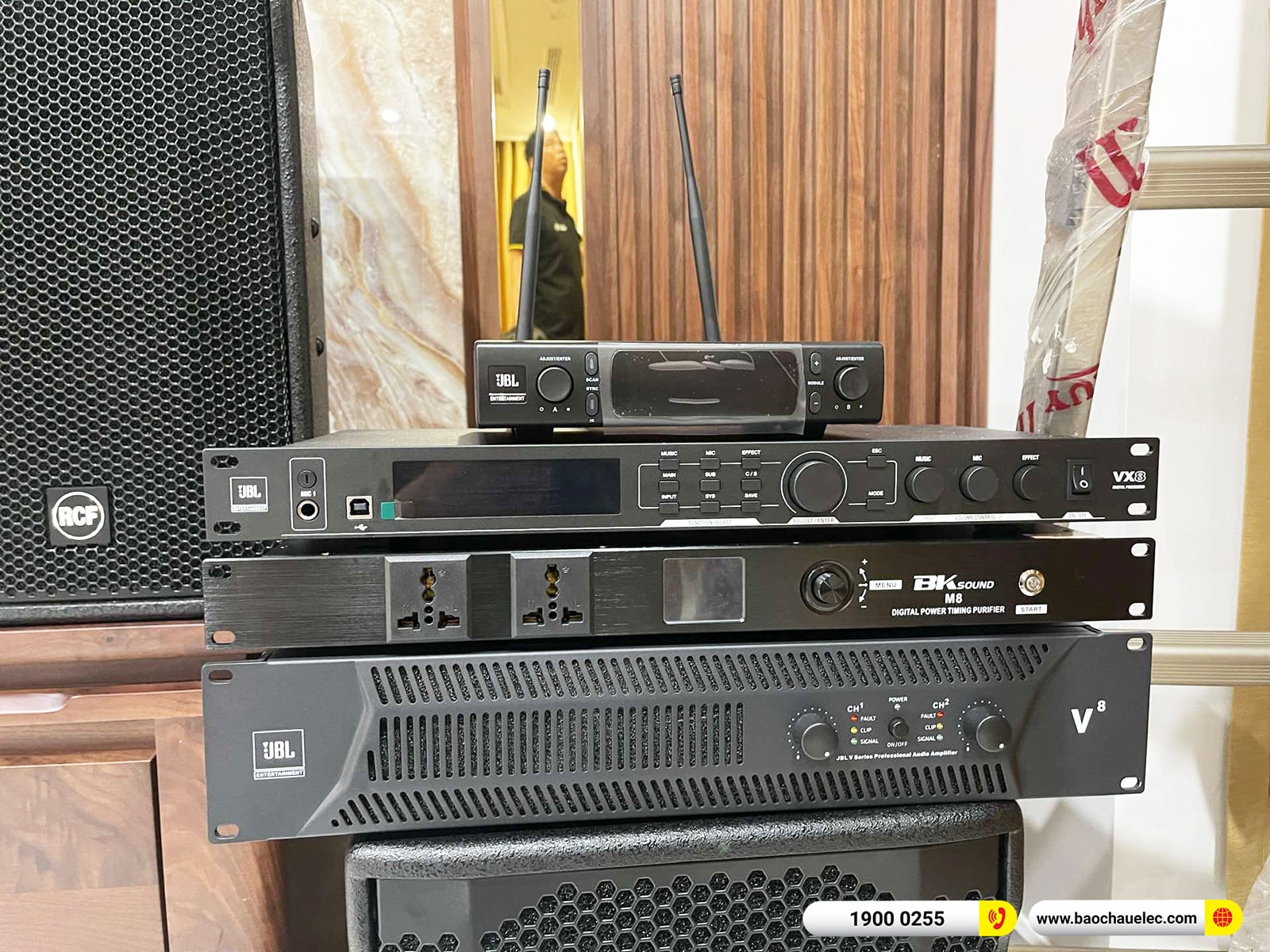 Lắp đặt d&agrave;n karaoke RCF hơn 114tr cho ch&uacute; Th&agrave;nh tại H&agrave; Nội (RCF CMAX 4110, JBL V8, JBL VX8, 702AS II, VM300,&hellip;)