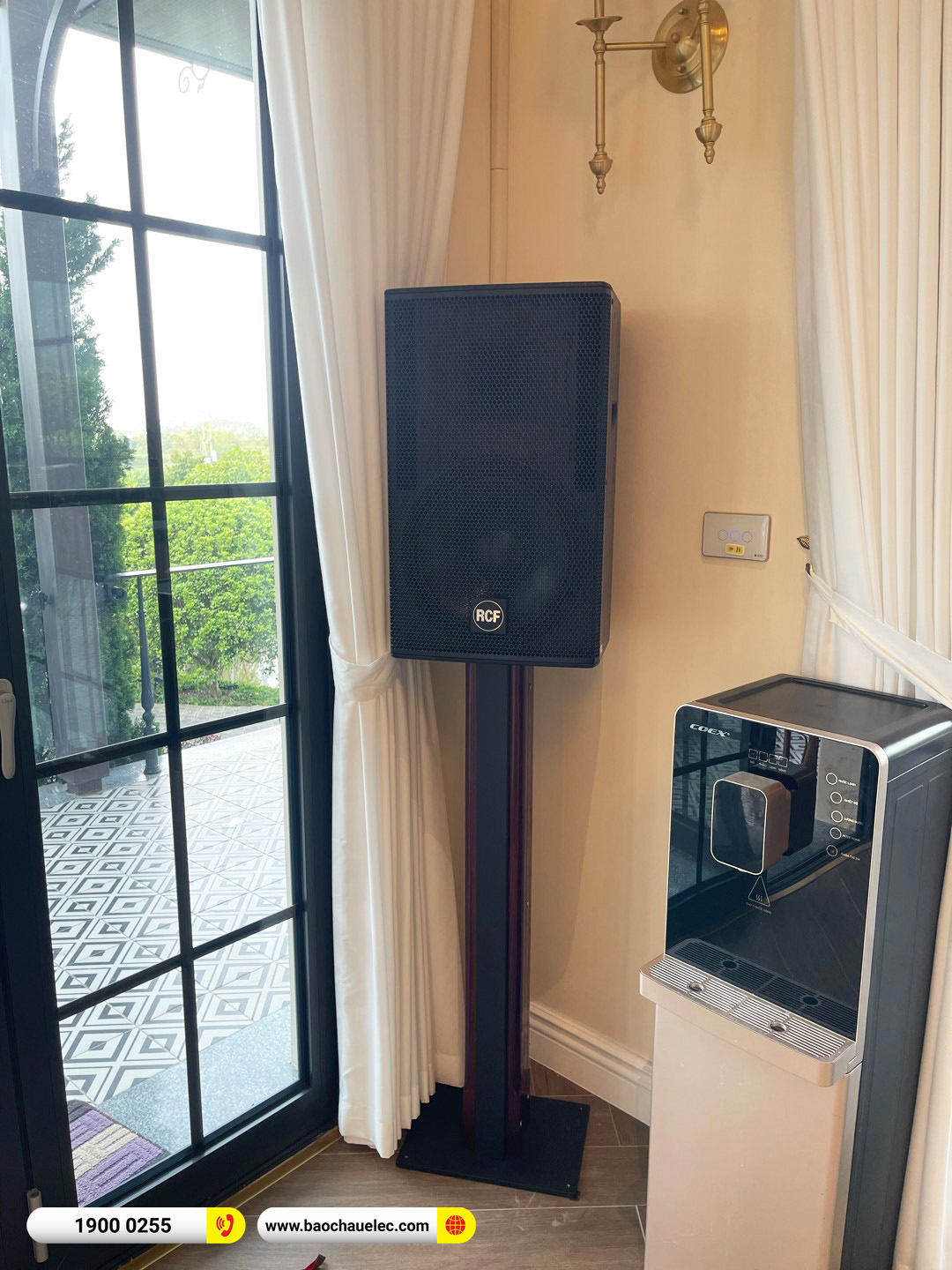 Lắp đặt d&agrave;n karaoke RCF cho kh&aacute;ch h&agrave;ng tại H&agrave; Nội