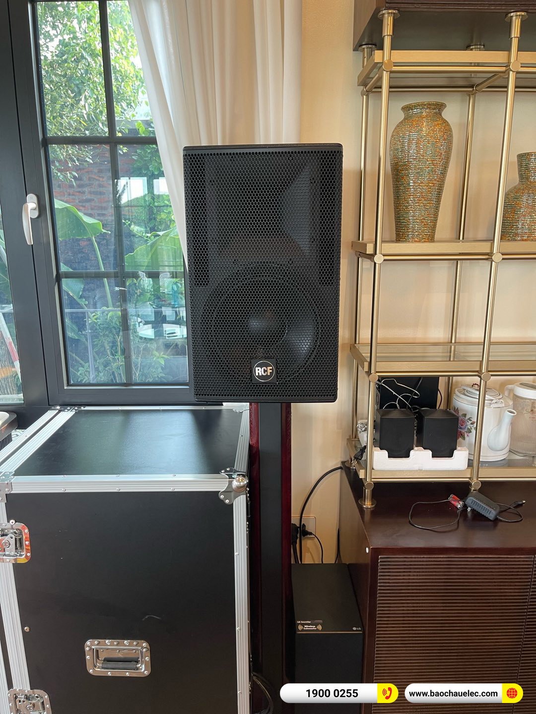 Lắp đặt d&agrave;n karaoke RCF cho kh&aacute;ch h&agrave;ng tại H&agrave; Nội