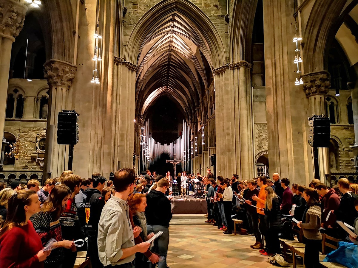 Lắp đặt hệ thống Line Array dBTechnologies cho nhà thờ Nidaros tại Na Uy