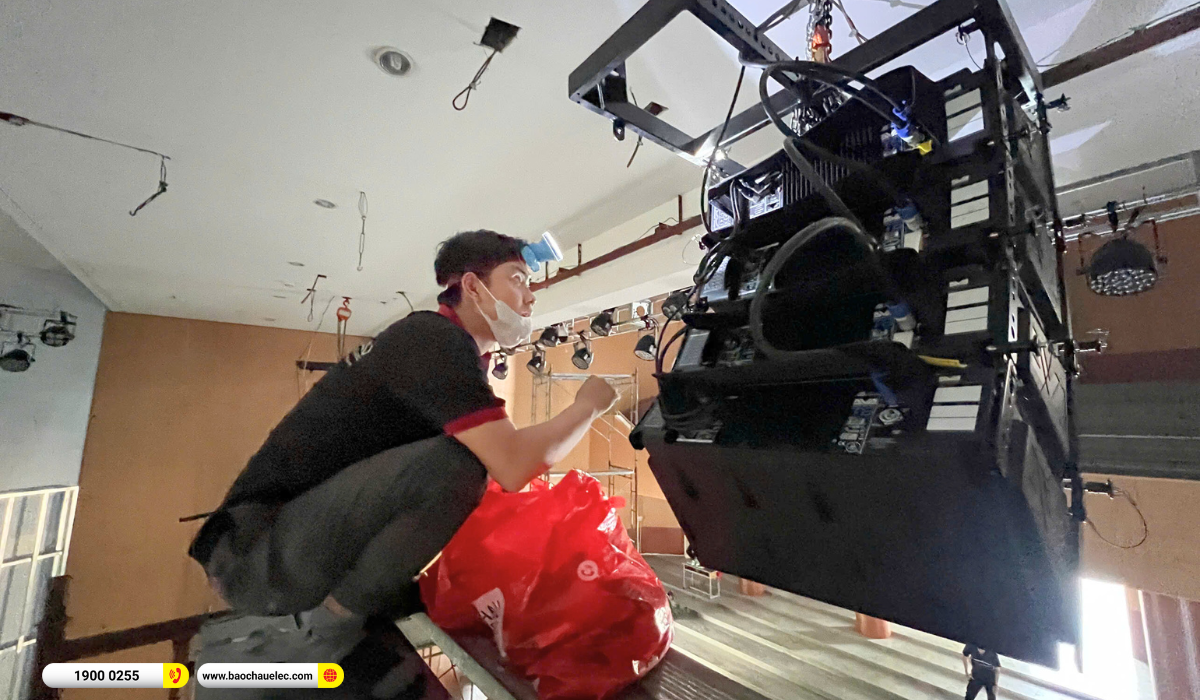 Lắp đặt d&agrave;n Line Array dBTechnologies sự kiện, s&acirc;n khấu cho Ủy Ban Nh&acirc;n D&acirc;n Huyện Nh&agrave; B&egrave; tại TP HCM