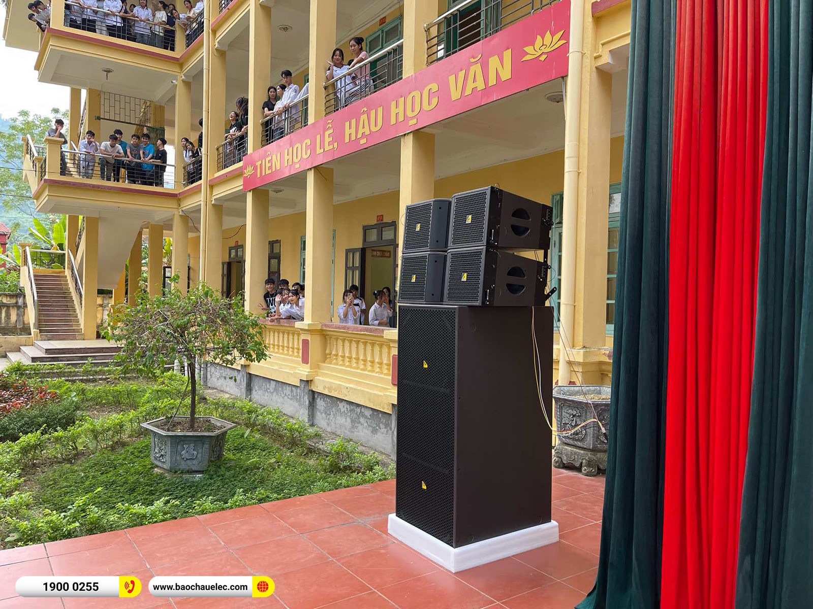 Lắp đặt d&agrave;n Line Array Actpro sự kiện, s&acirc;n khấu hơn 131tr cho Trường THPT Hạ Lang ở Tuy&ecirc;n Quang 