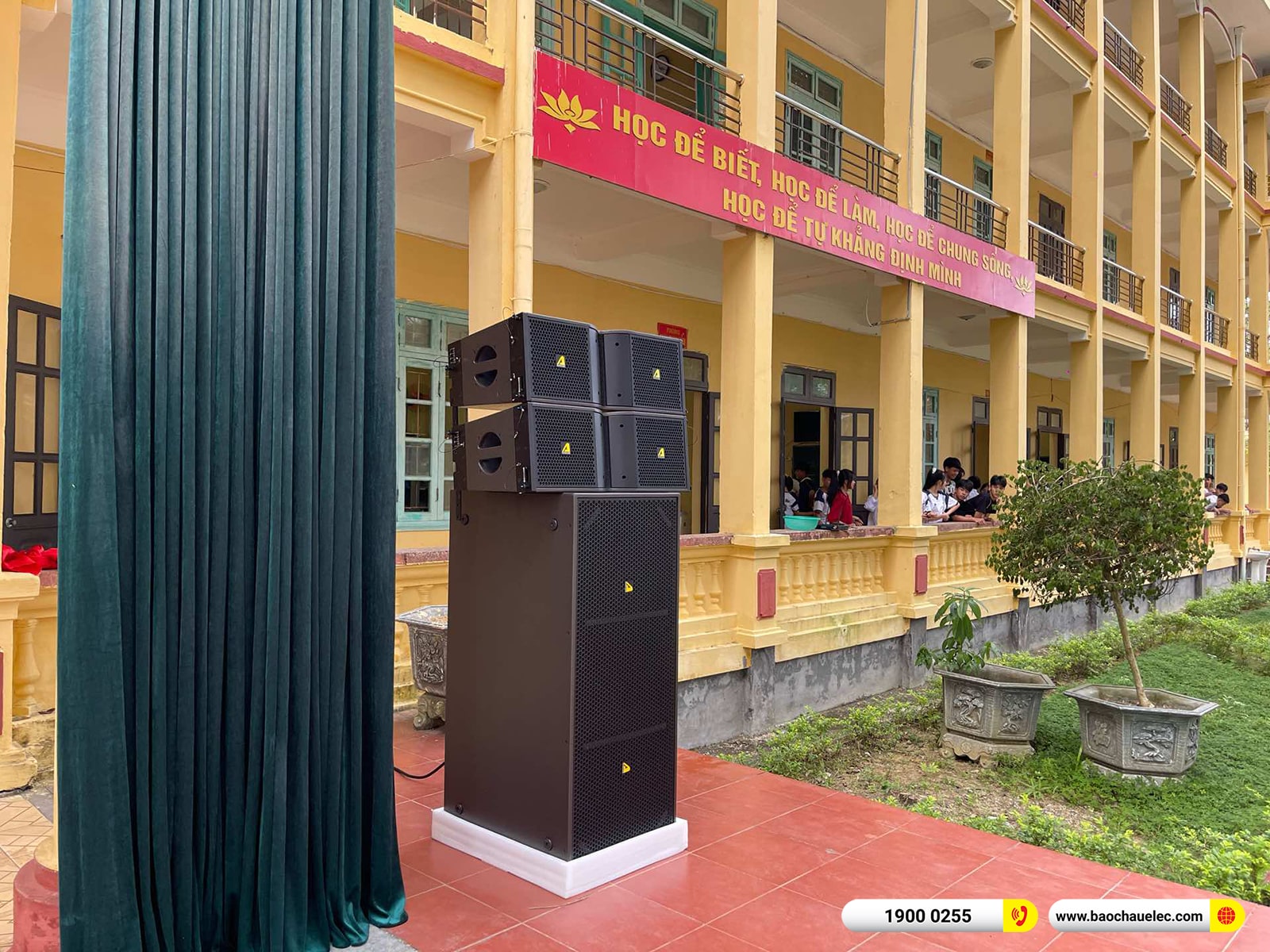 Lắp đặt d&agrave;n Line Array Actpro sự kiện, s&acirc;n khấu hơn 131tr cho Trường THPT Hạ Lang ở Tuy&ecirc;n Quang 