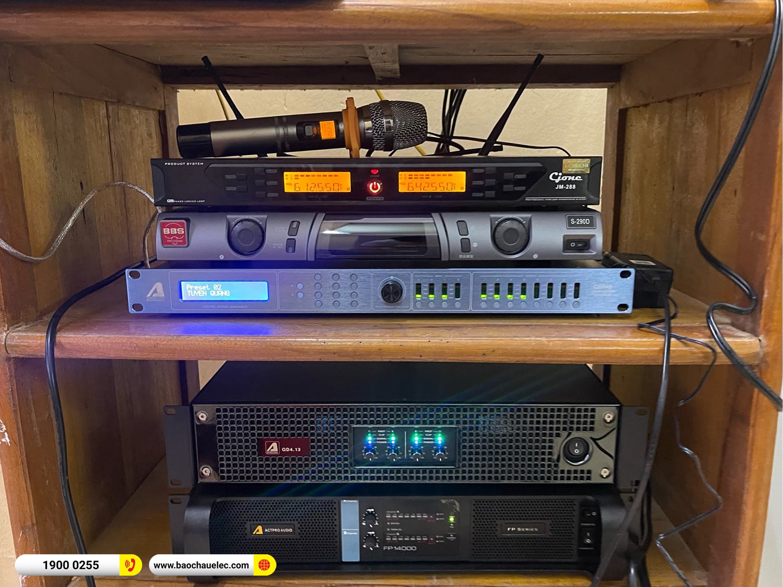 Lắp đặt d&agrave;n Line Array Actpro sự kiện, s&acirc;n khấu hơn 131tr cho Trường THPT Hạ Lang ở Tuy&ecirc;n Quang 