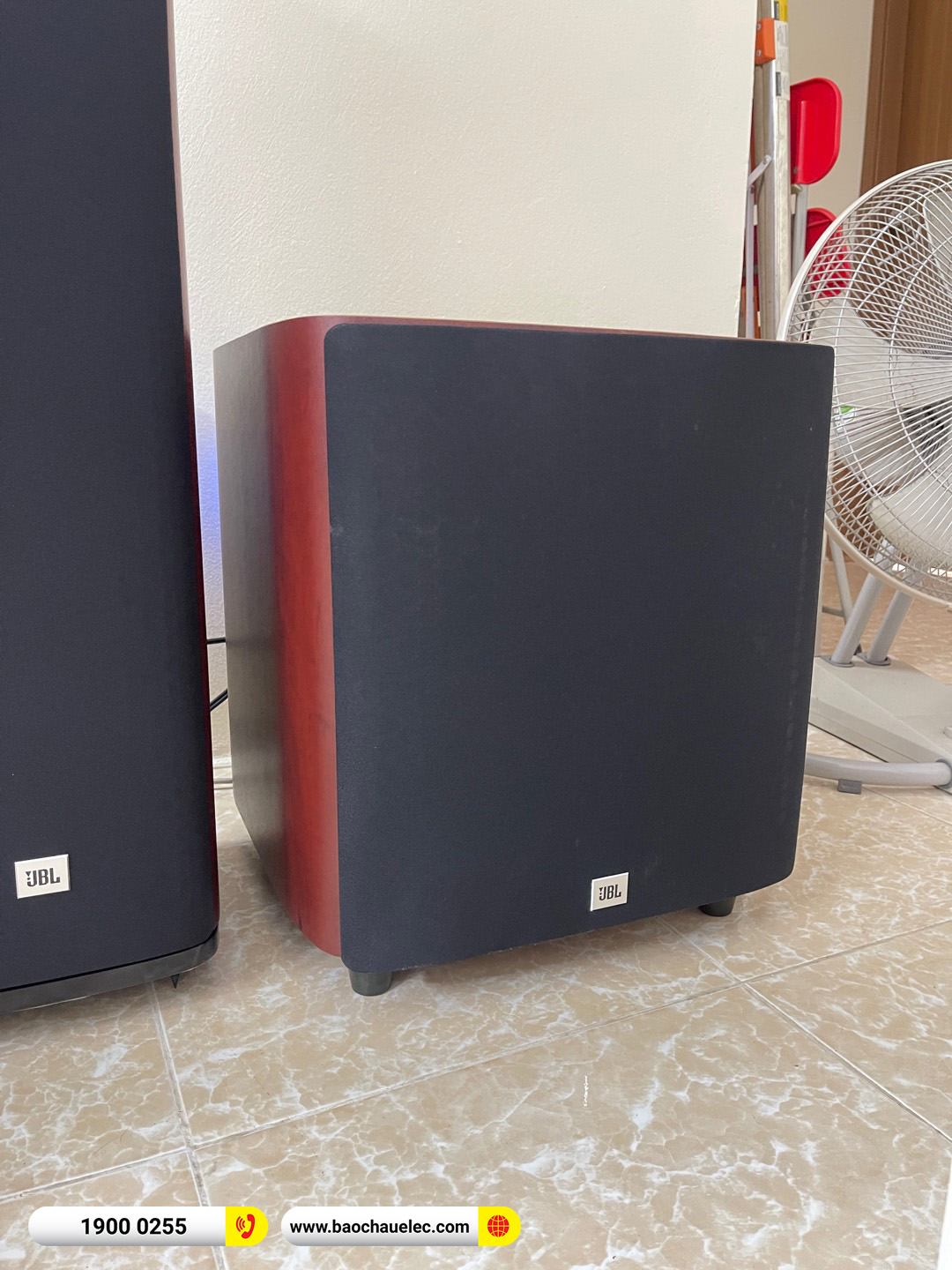 Lắp đặt d&agrave;n nghe nhạc, xem phim JBL hơn 122tr cho anh H&ograve;a tại H&agrave; Nội 