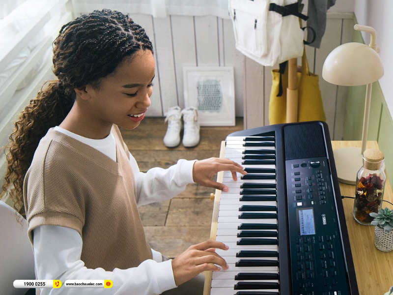 Đ&agrave;n organ Yamaha PSR-E383