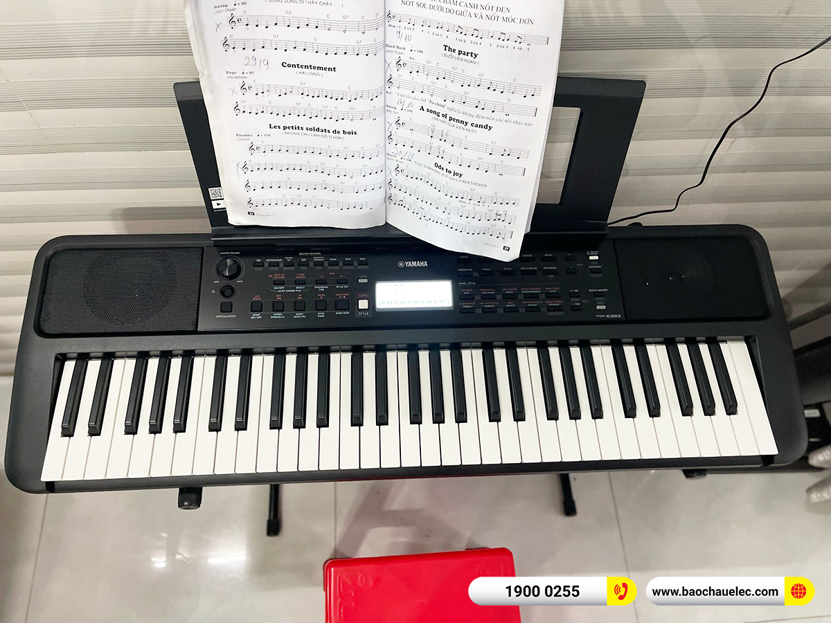 B&agrave;n giao Đ&agrave;n Organ Yamaha PSR-E383 hơn 4tr9 cho anh Thắng tại Đồng Nai