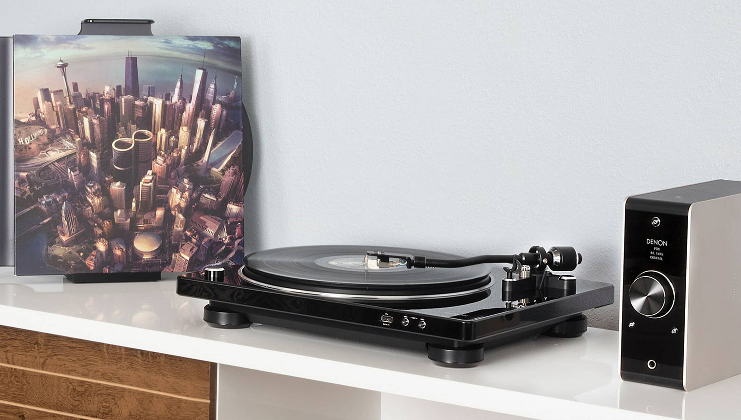 ảnh thực tế Đầu đĩa Than Denon DP-450USB màu đen