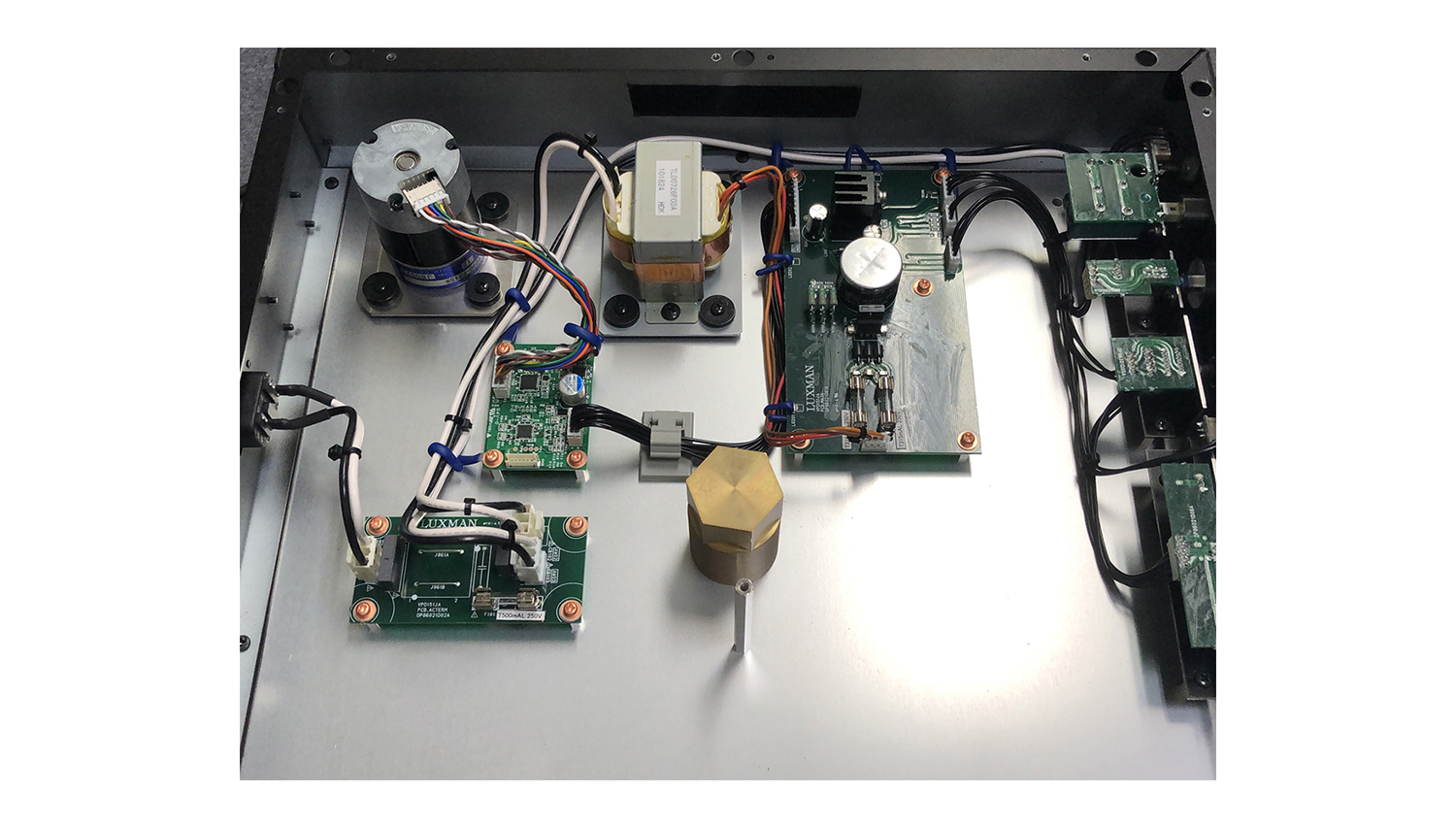 bo mạch Đầu đĩa than Luxman PD-151